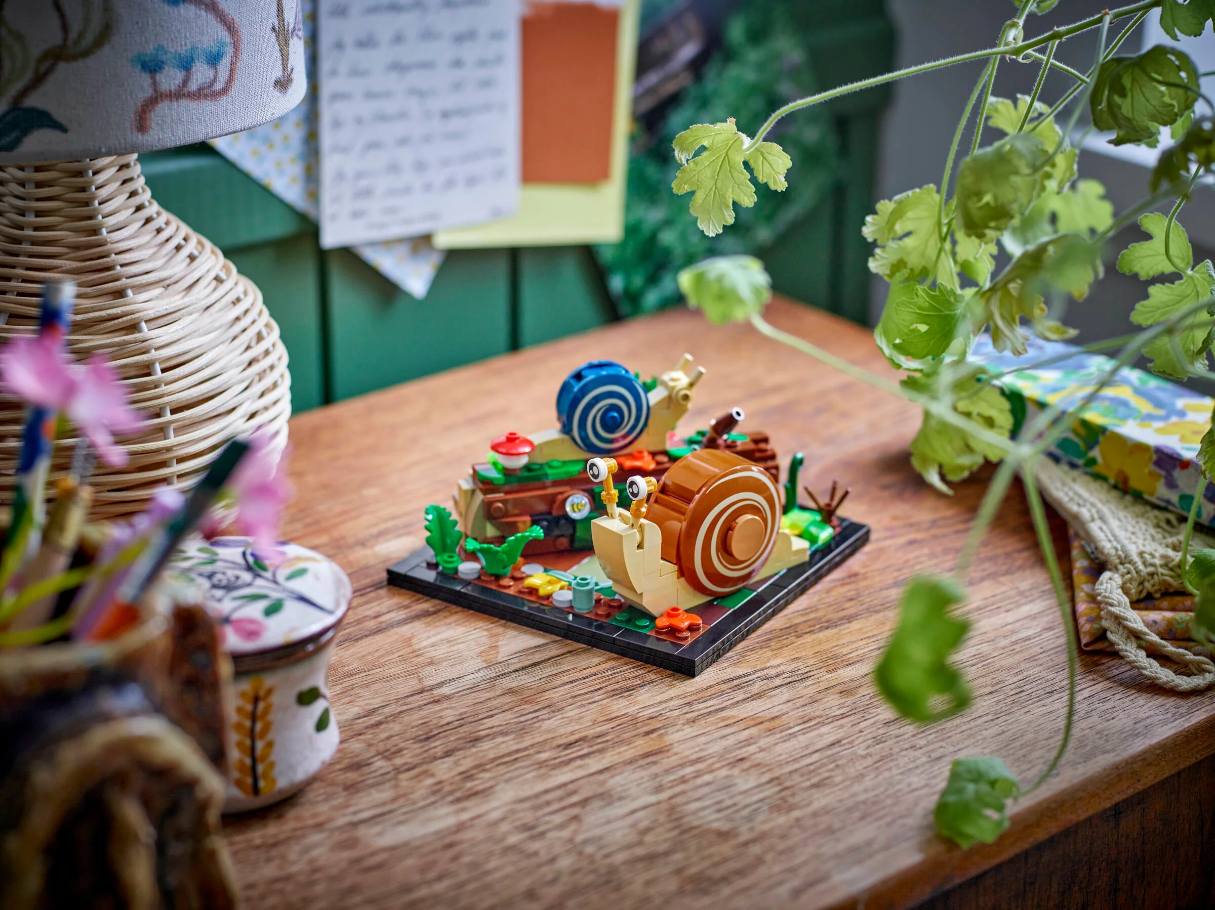 Friendly Snails - Image 3