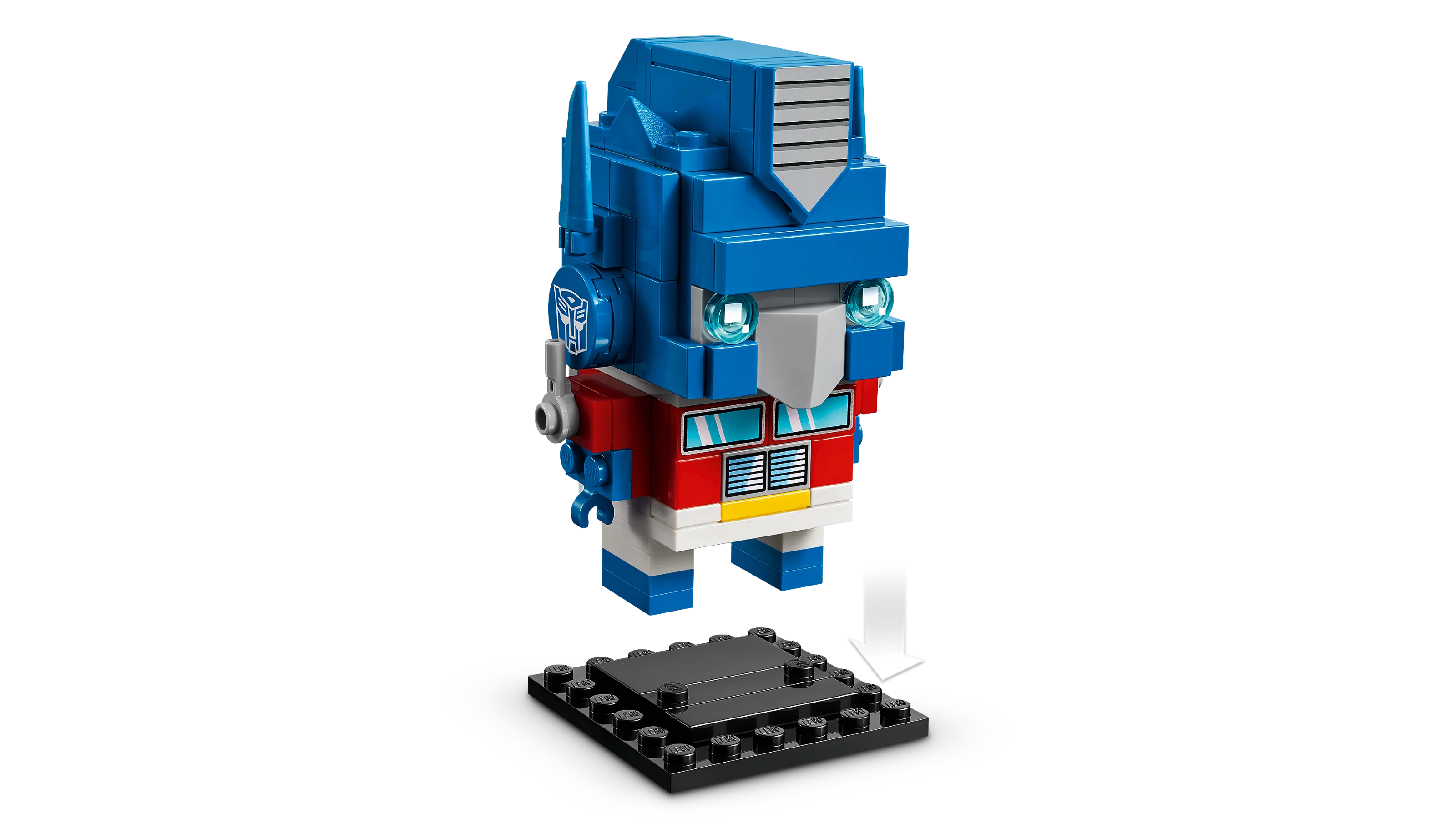 Optimus Prime Robot & Vehicle - Image 5