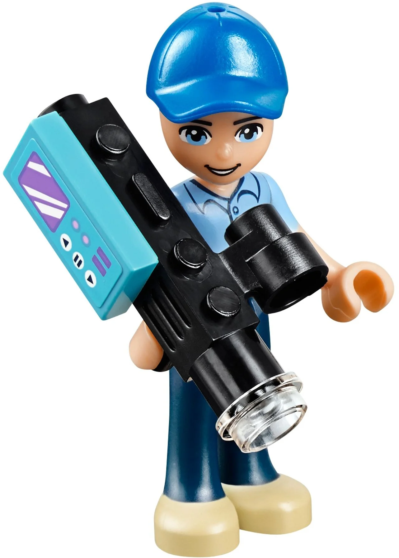 Heartlake News Van - Image 4