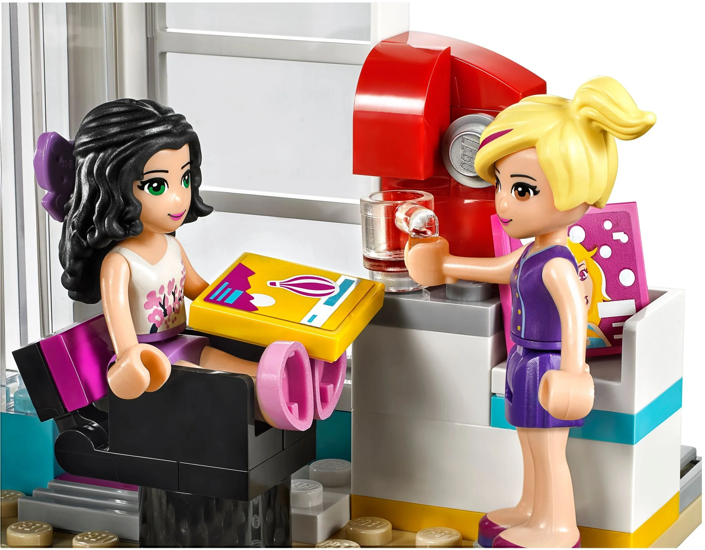 Heartlake Hair Salon - Image 6