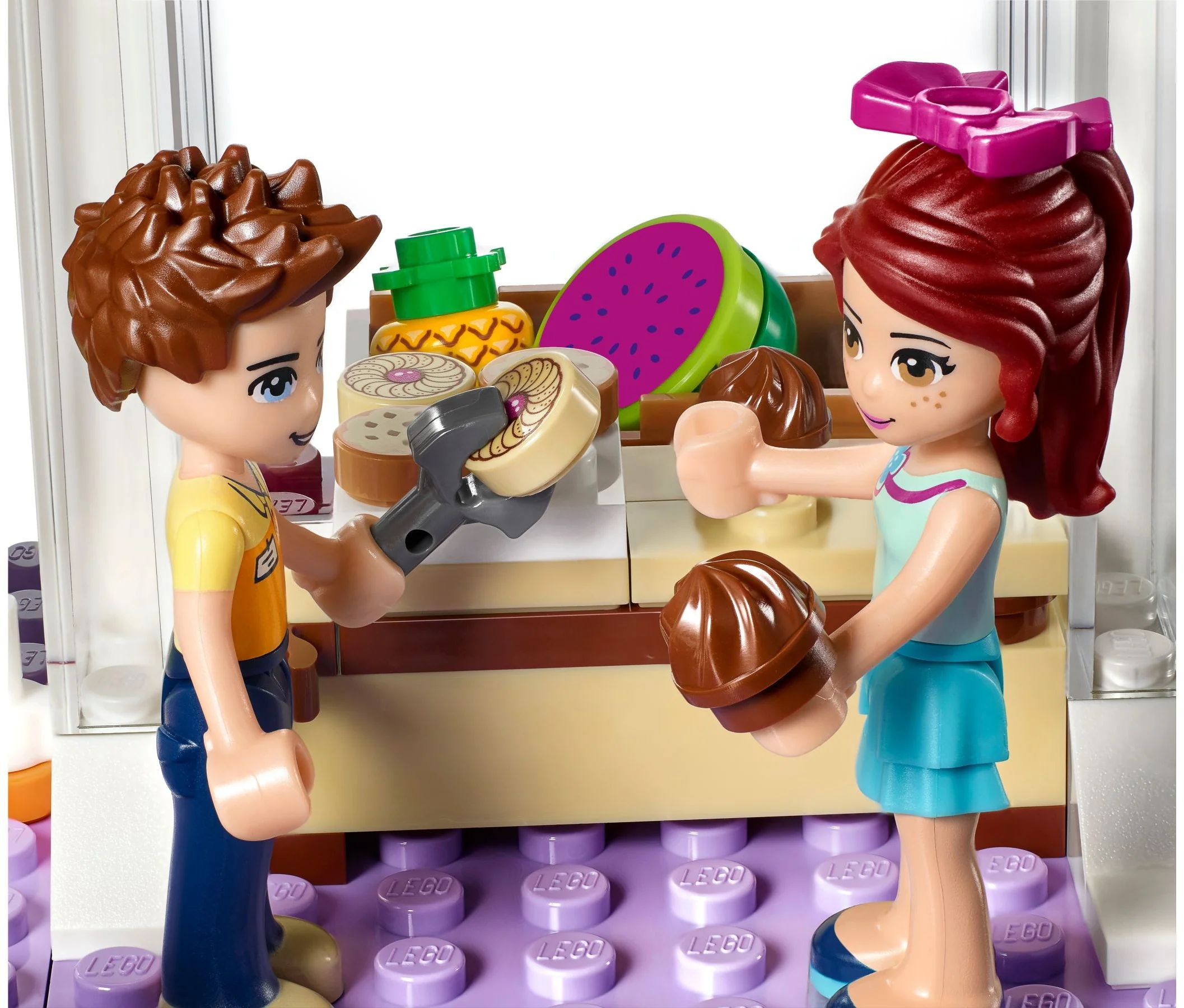 Heartlake Supermarket - Image 8