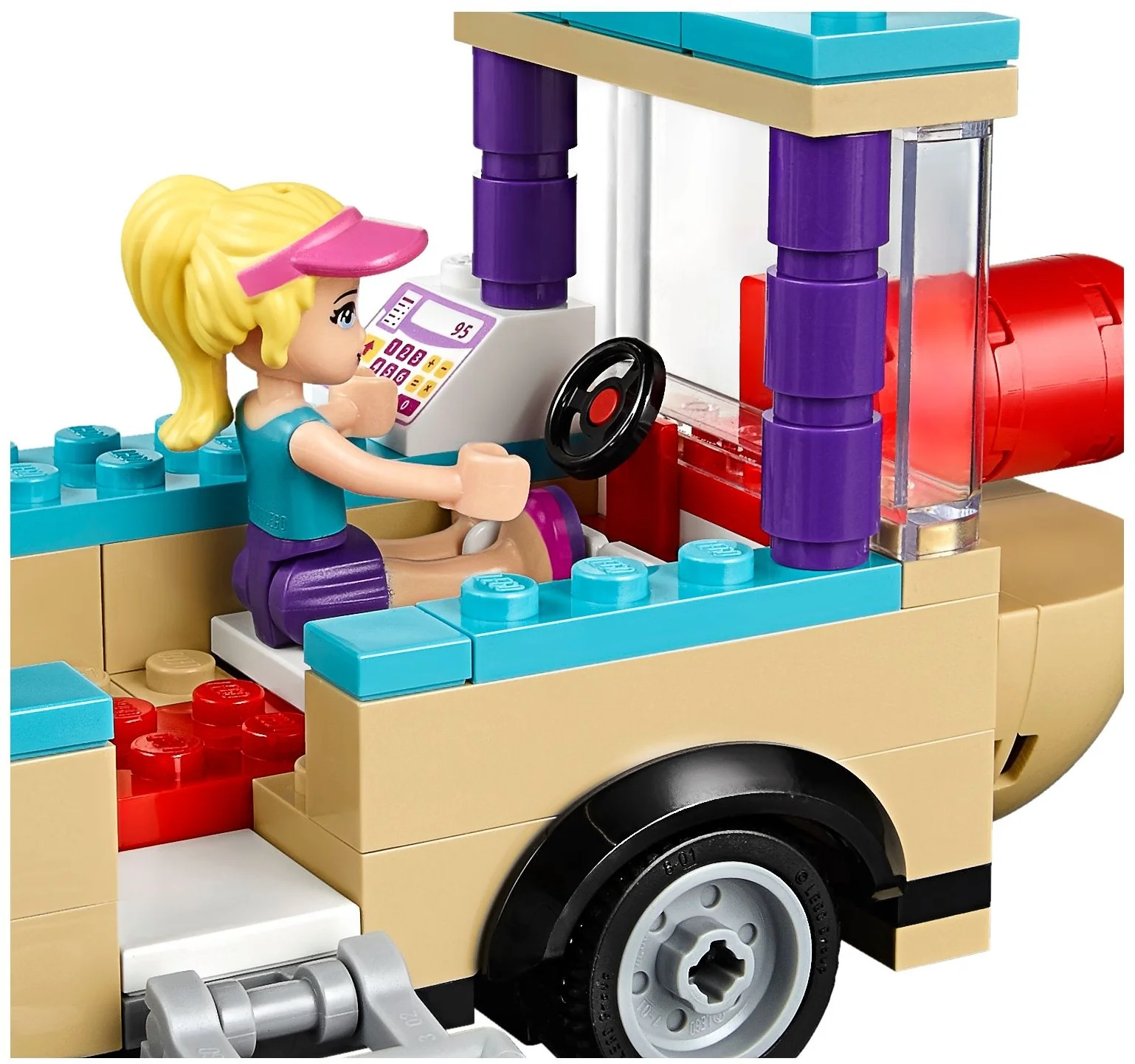 Amusement Park Hot Dog Van - Image 7