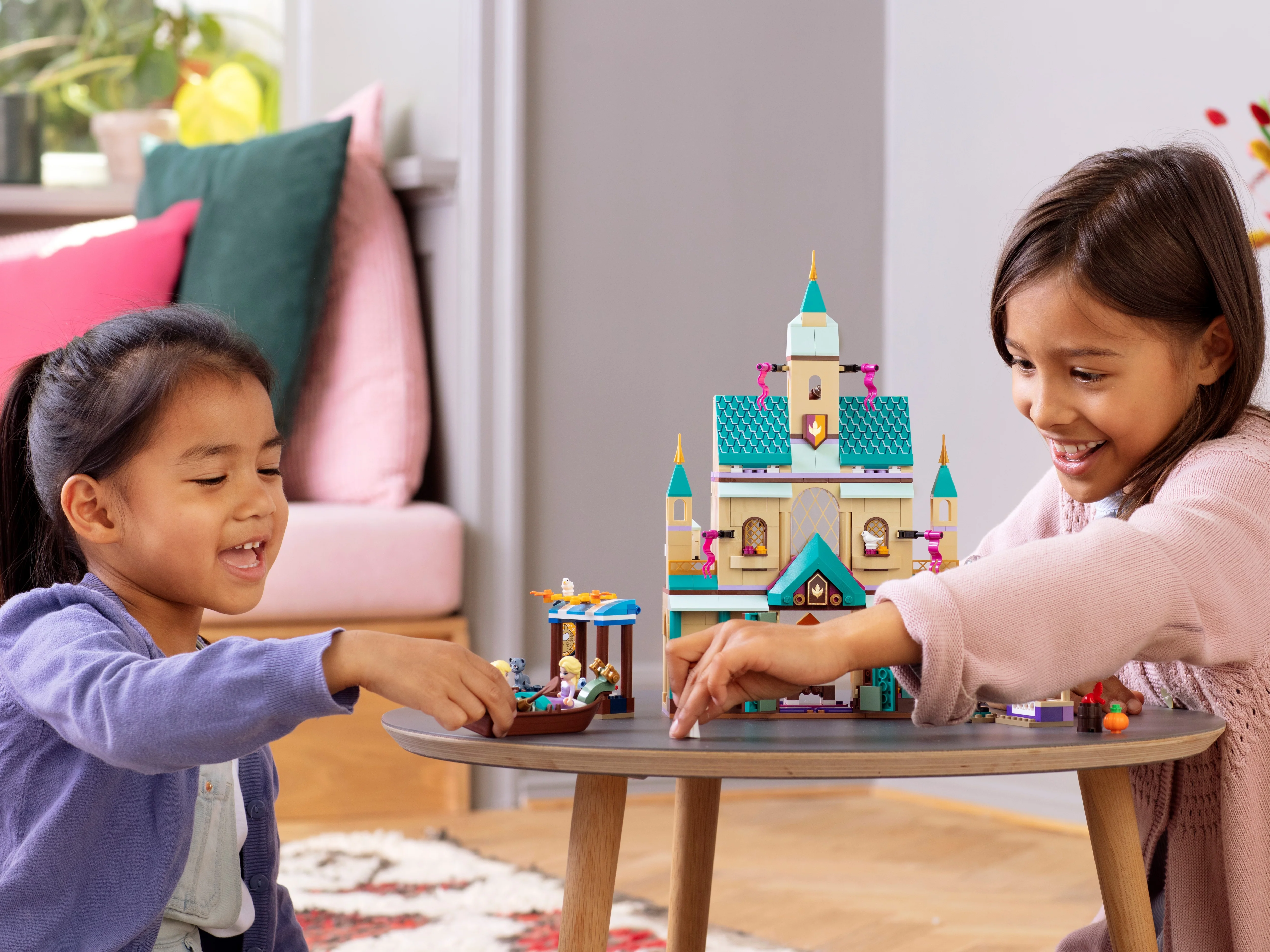 Arendelle Castle Village - Image 4