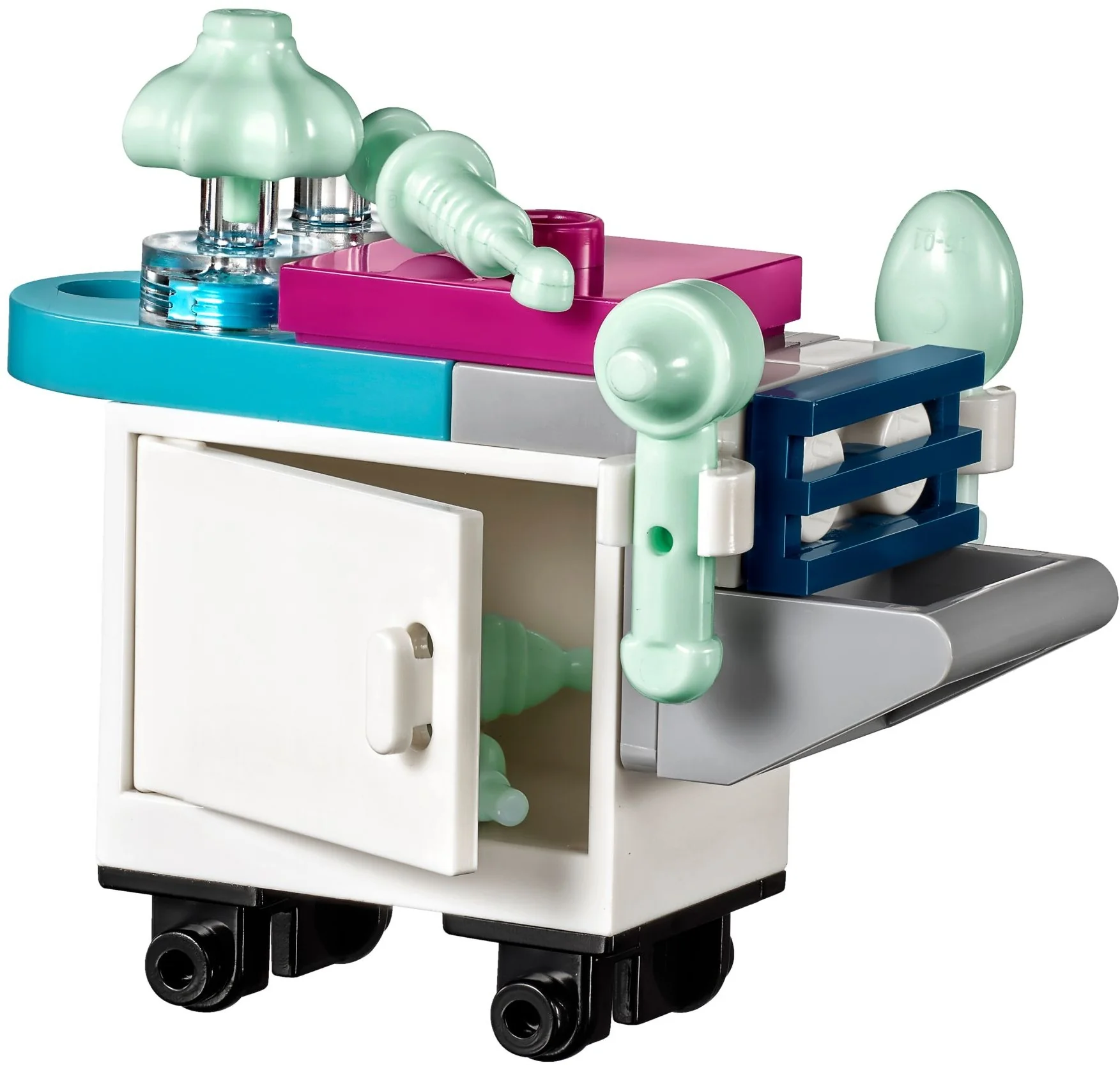 Heartlake Hospital - Image 11