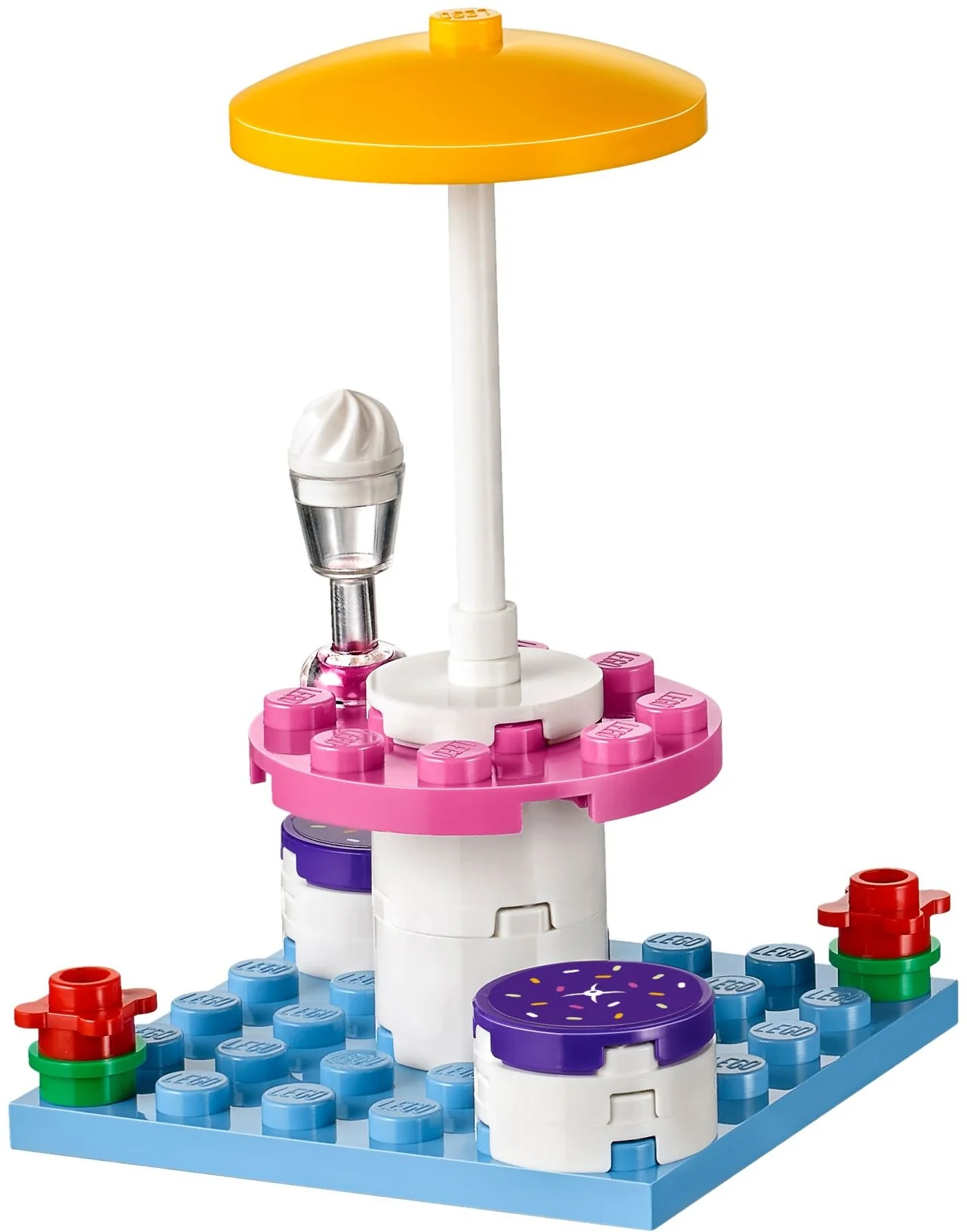 Heartlake Frozen Yogurt Shop - Image 11