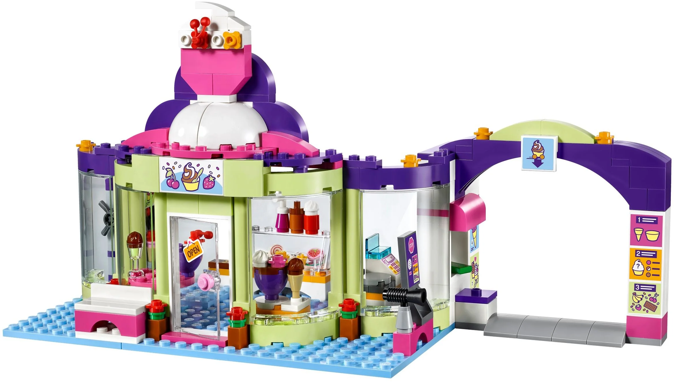 Heartlake Frozen Yogurt Shop - Image 4