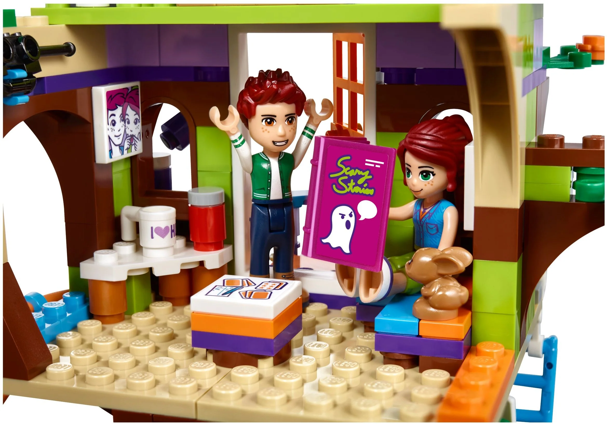 Mia's Tree House - Image 10