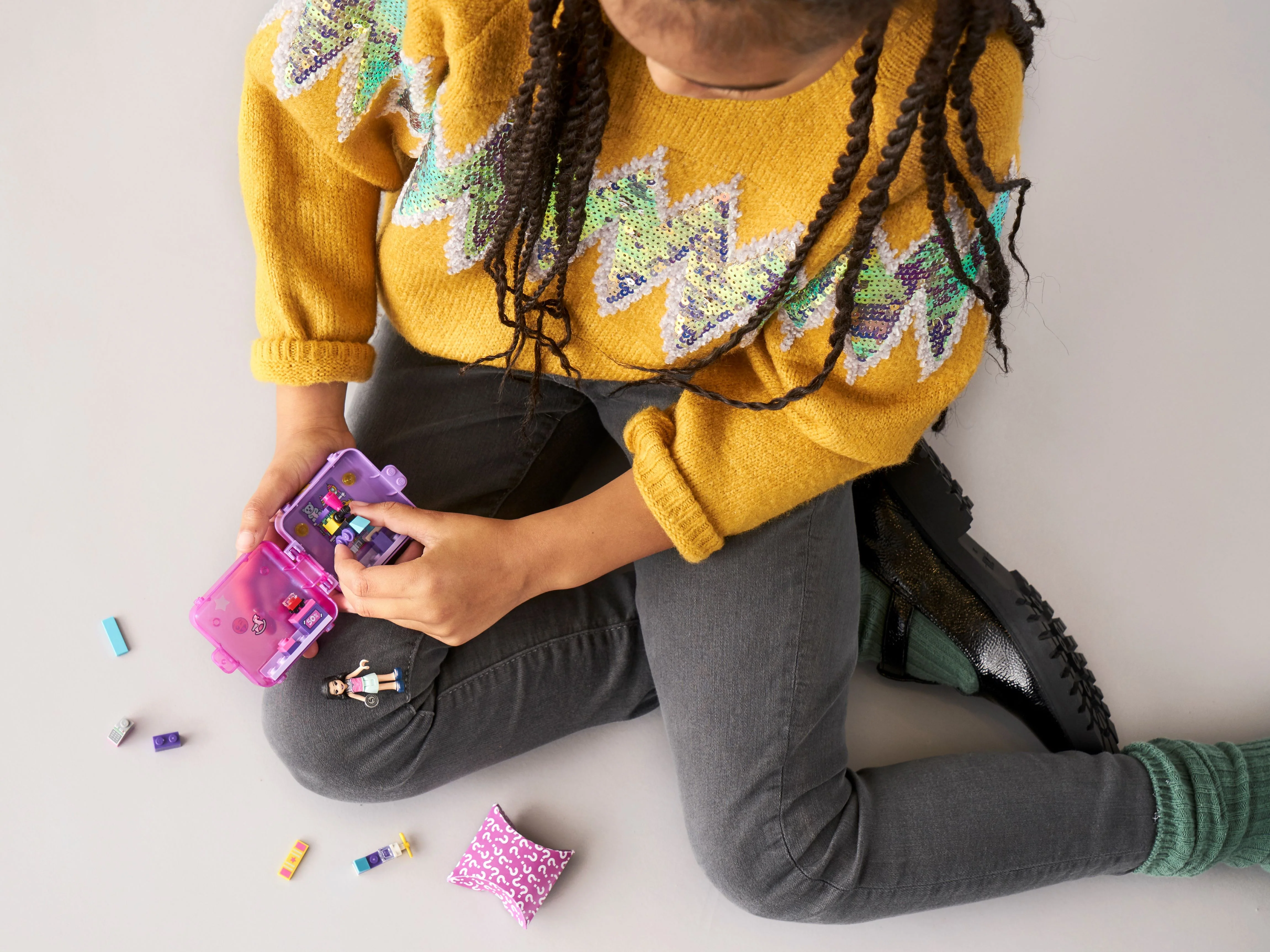 Emma's Shopping Play Cube - Image 5