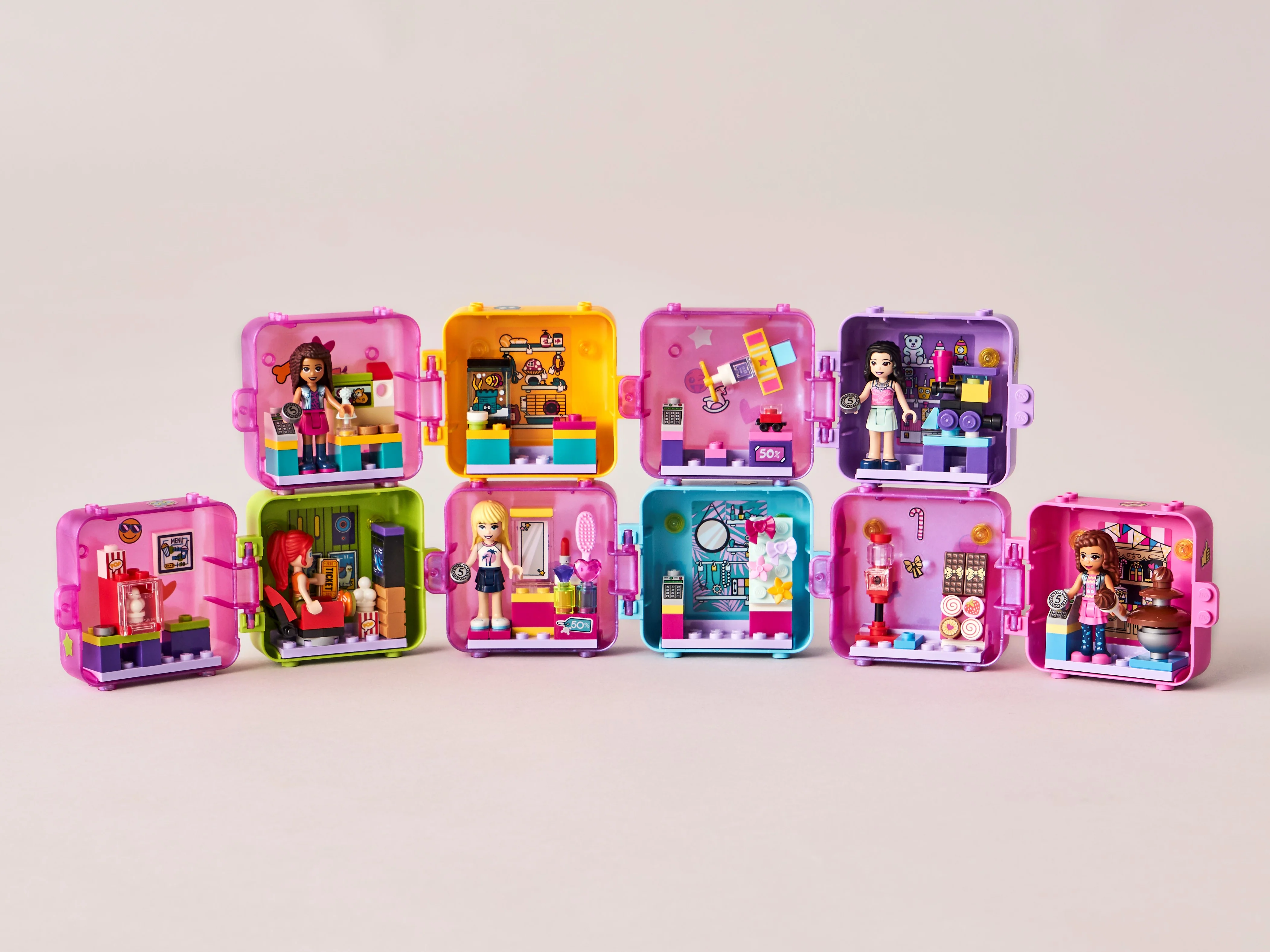 Emma's Shopping Play Cube - Image 8