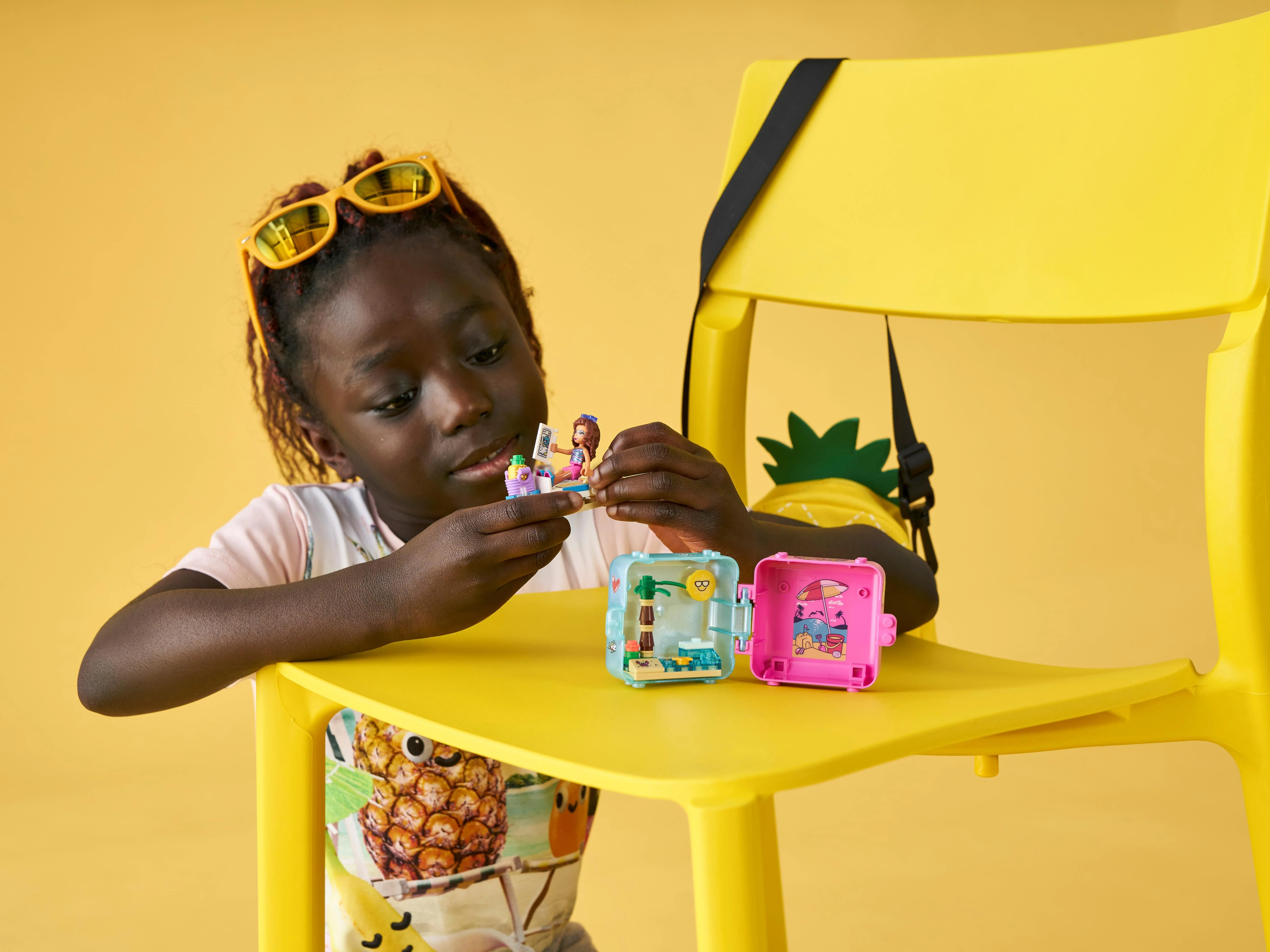Olivia's Summer Play Cube - Image 7