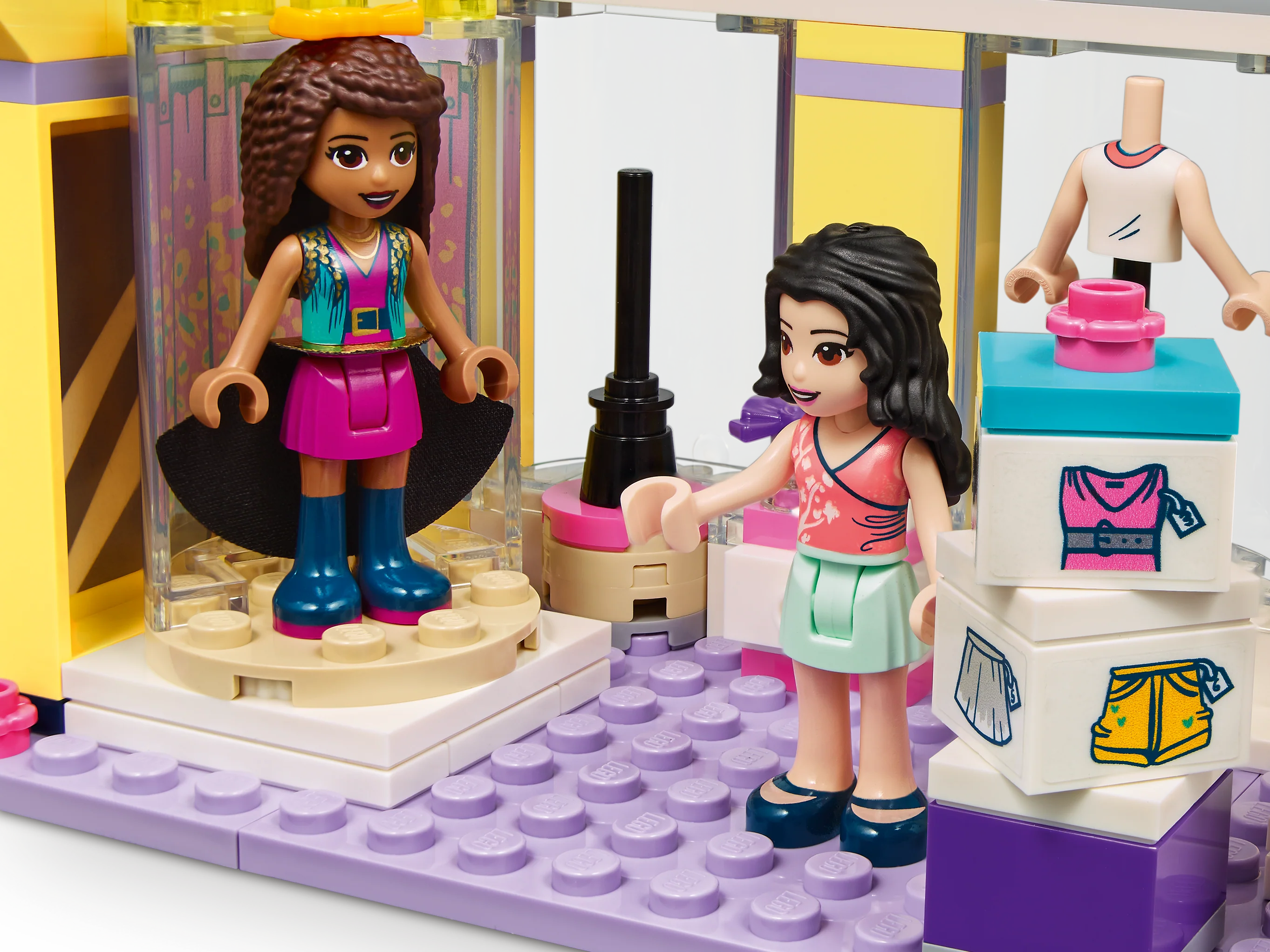 Emma's Fashion Shop - Image 7