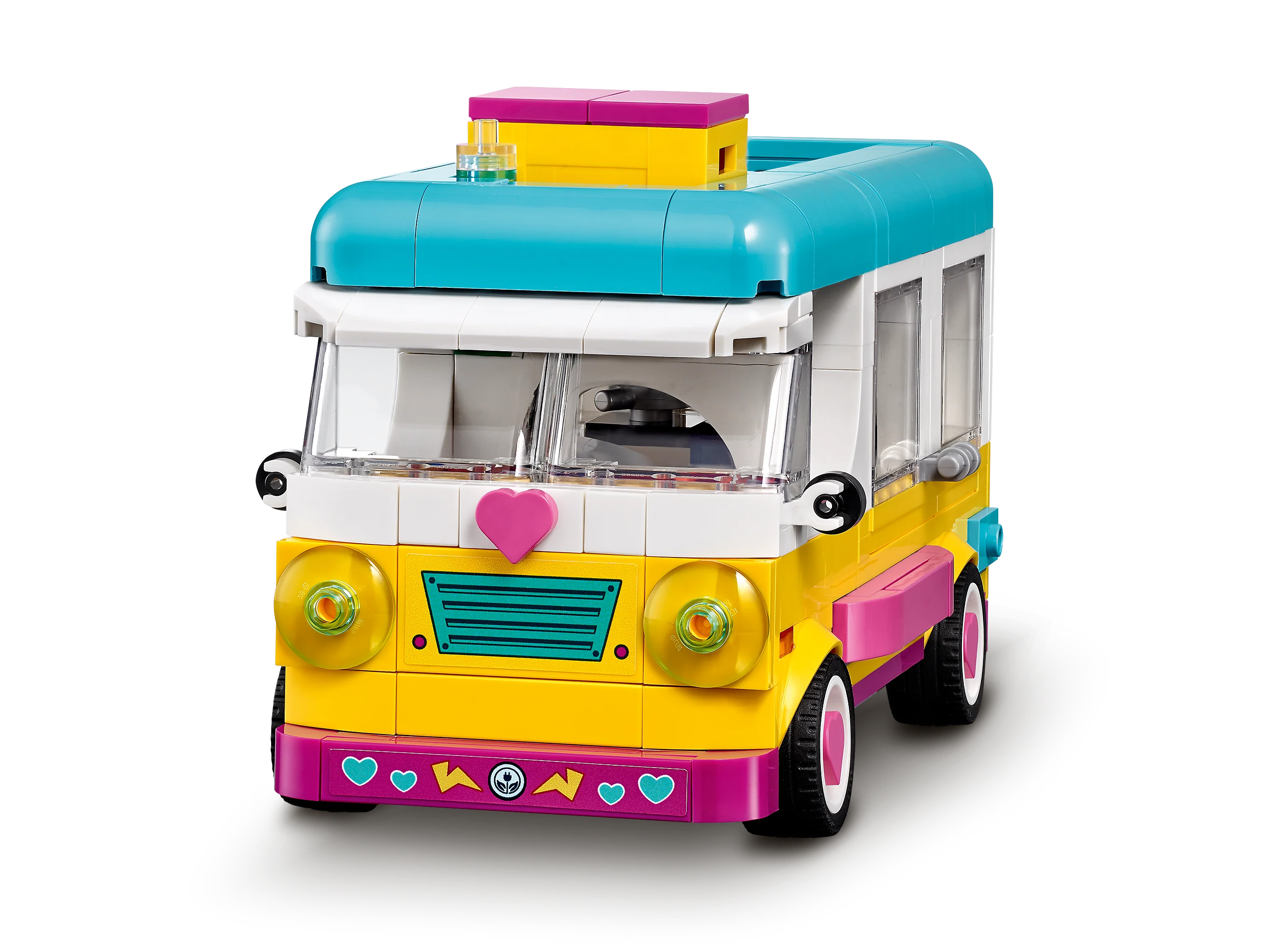 Forest Camper Van and Sailboat - Image 15