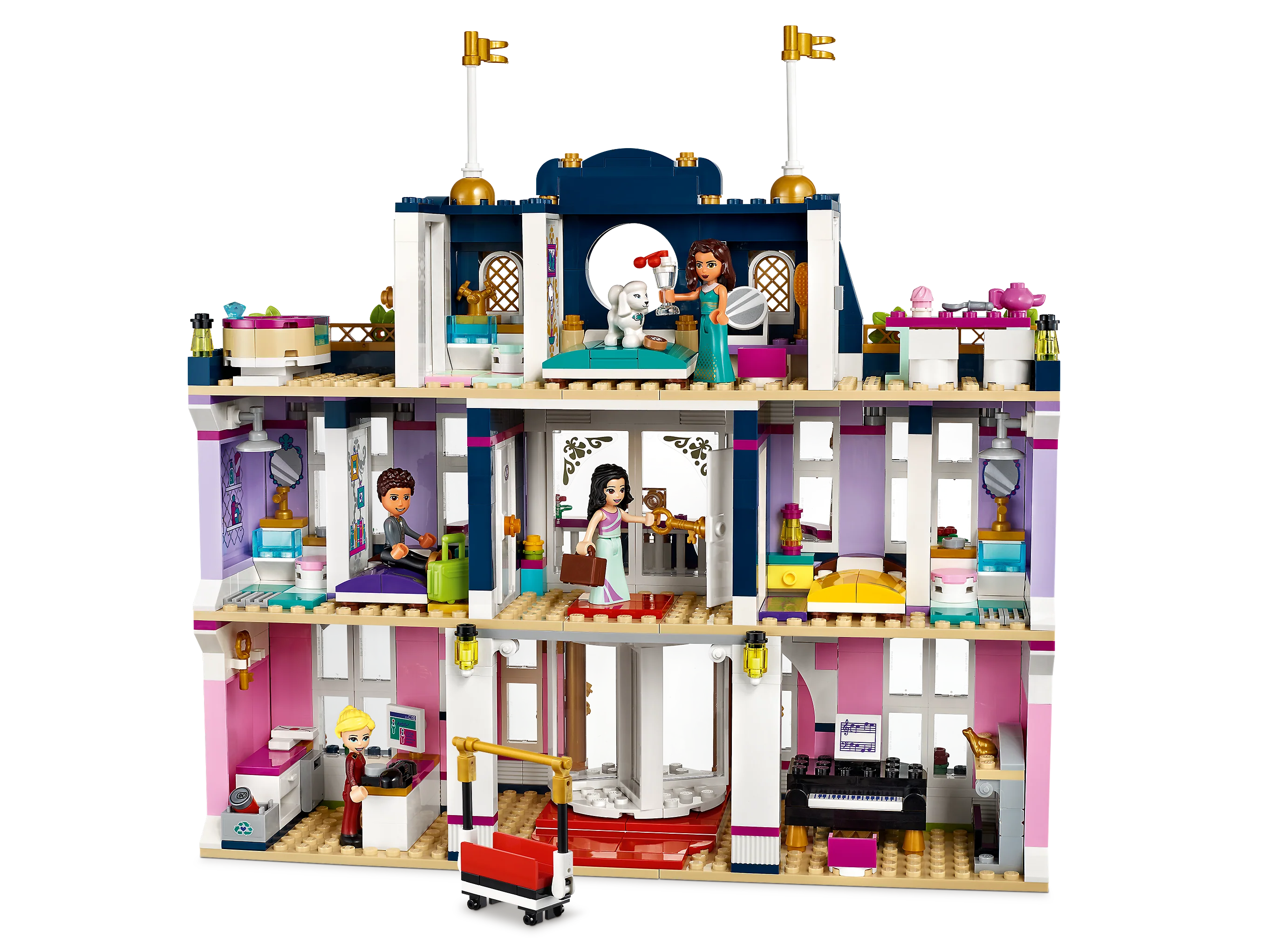 Heartlake City Grand Hotel - Image 12