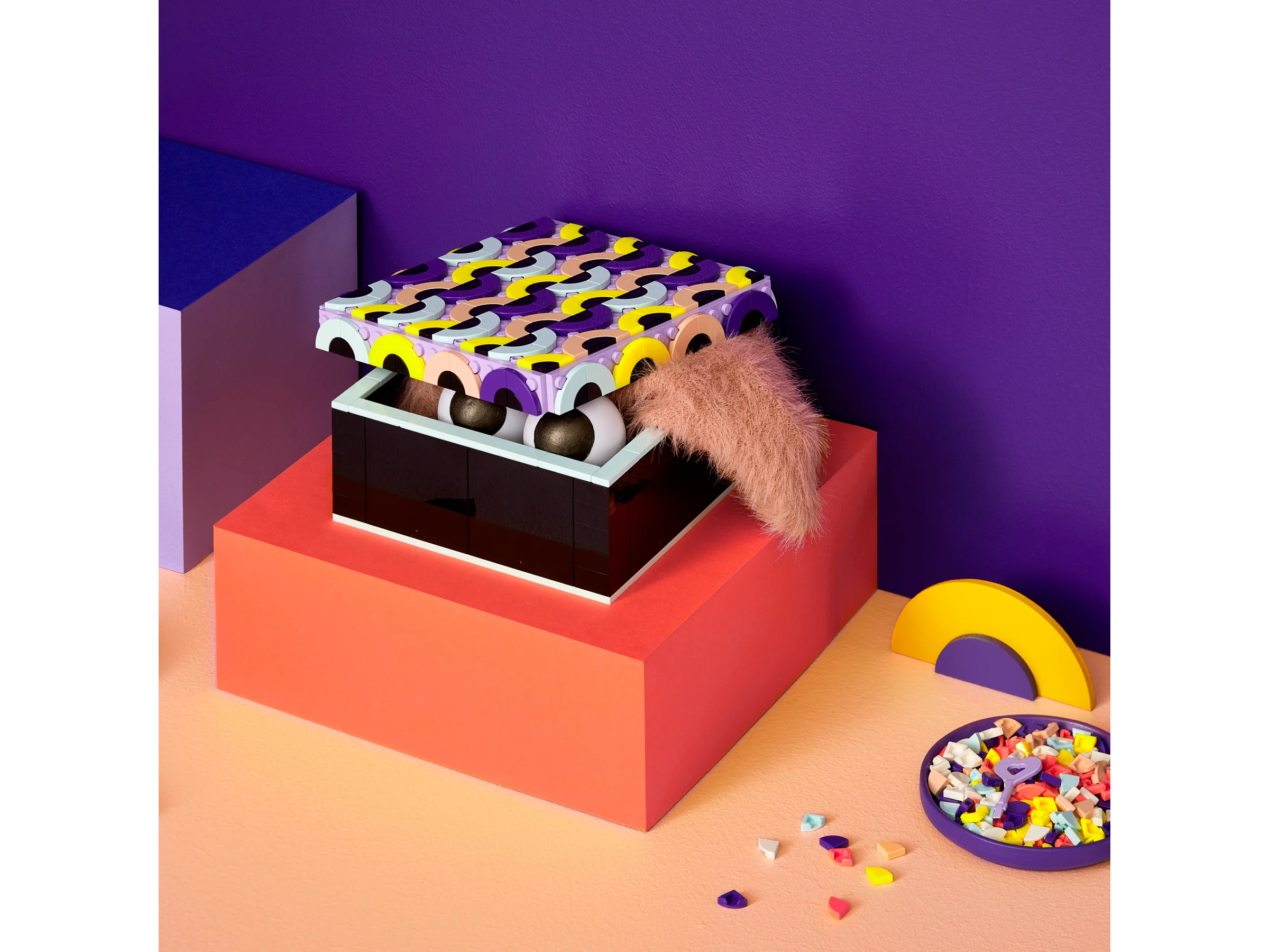 Big Box - Image 8