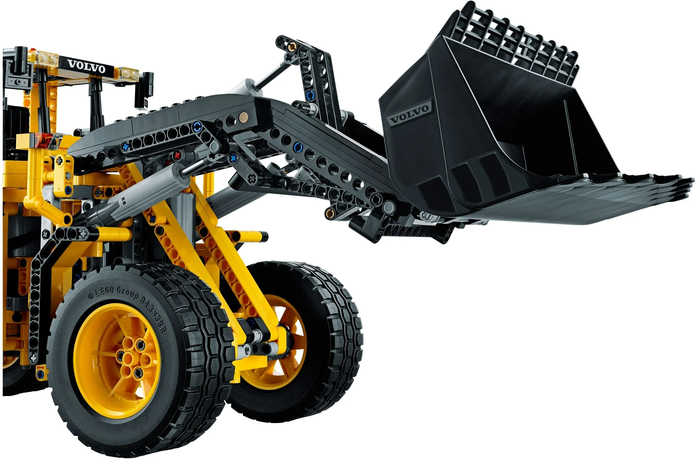 Volvo L350F Wheel Loader - Image 4