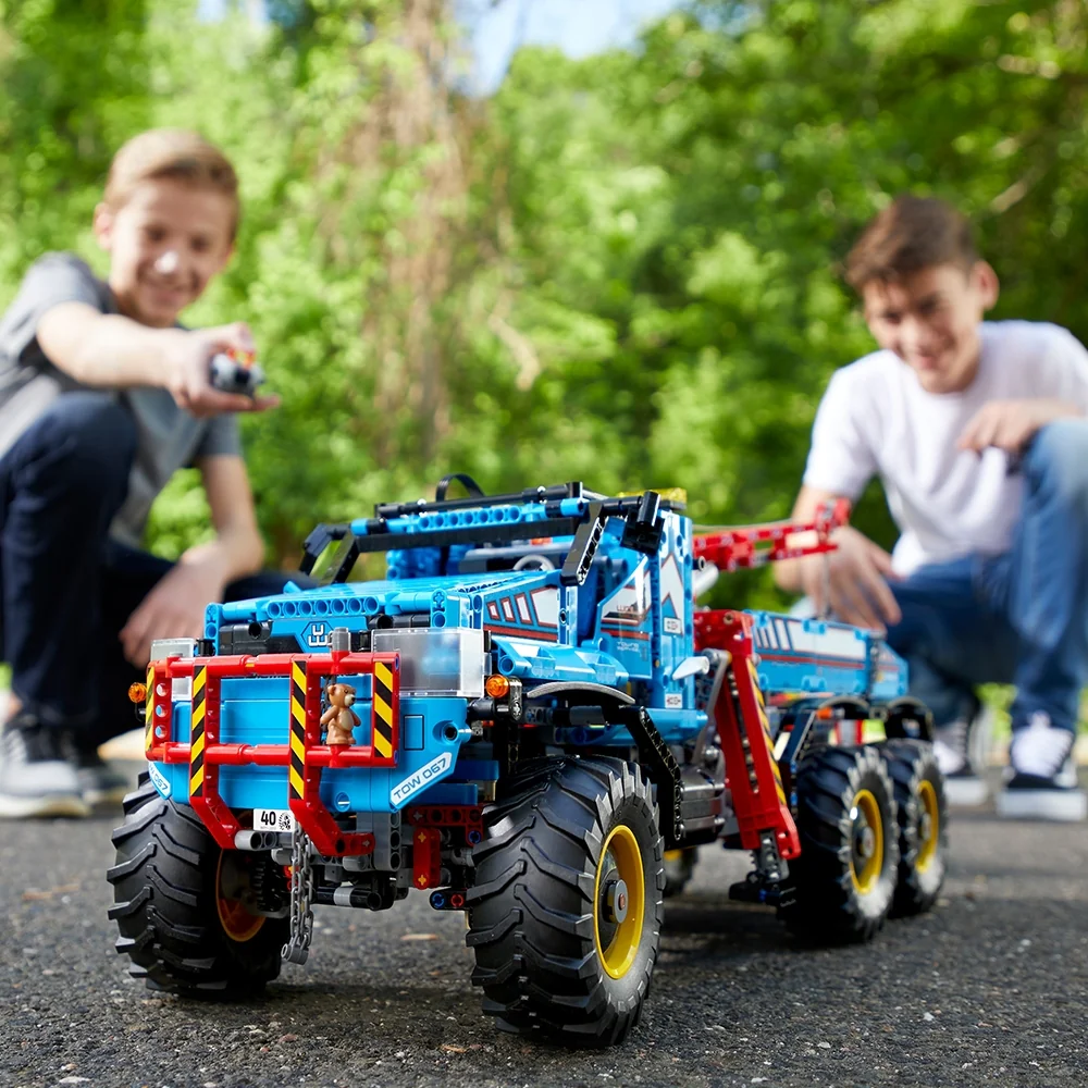 6x6 All Terrain Tow Truck - Image 5