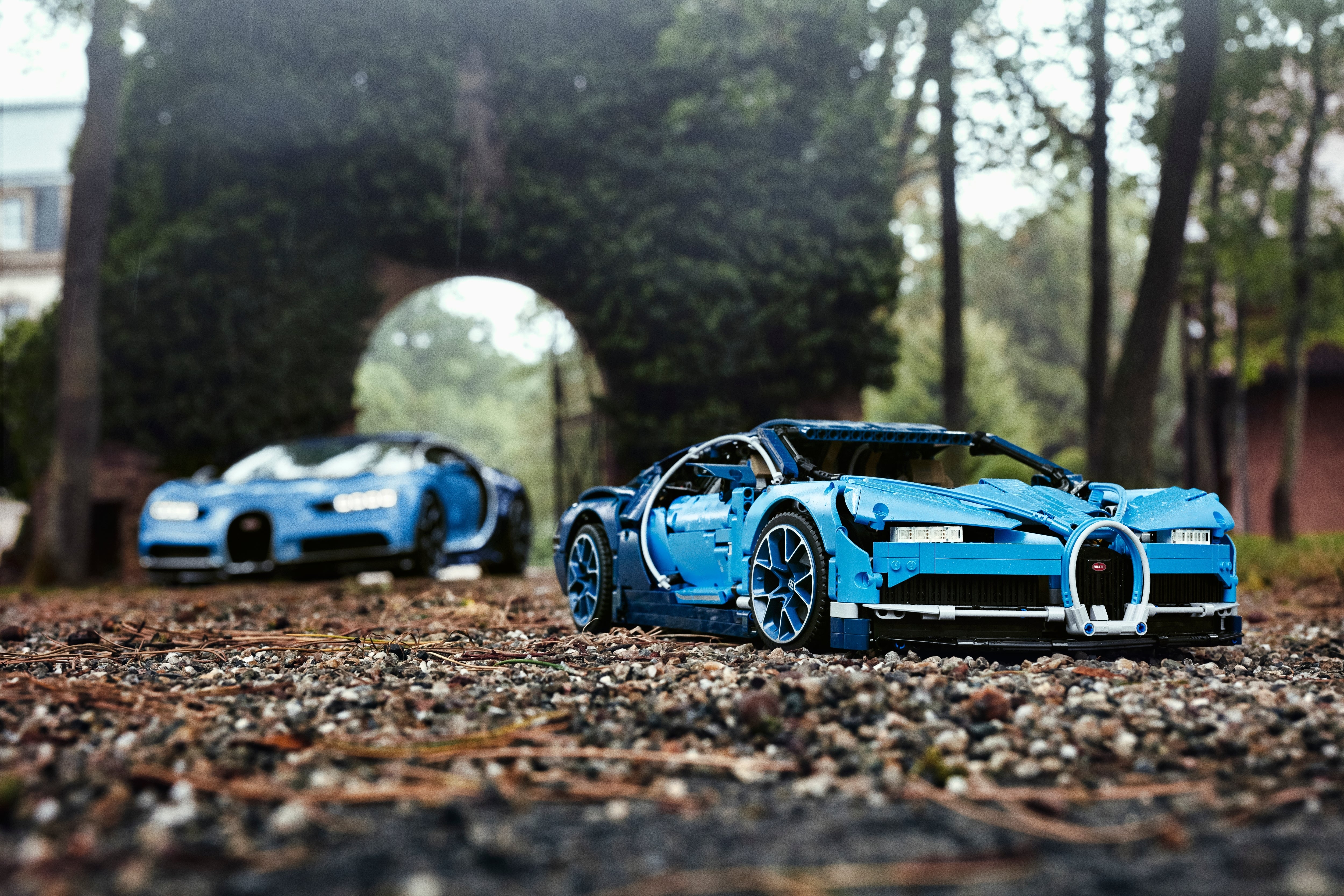 Bugatti Chiron - Image 14