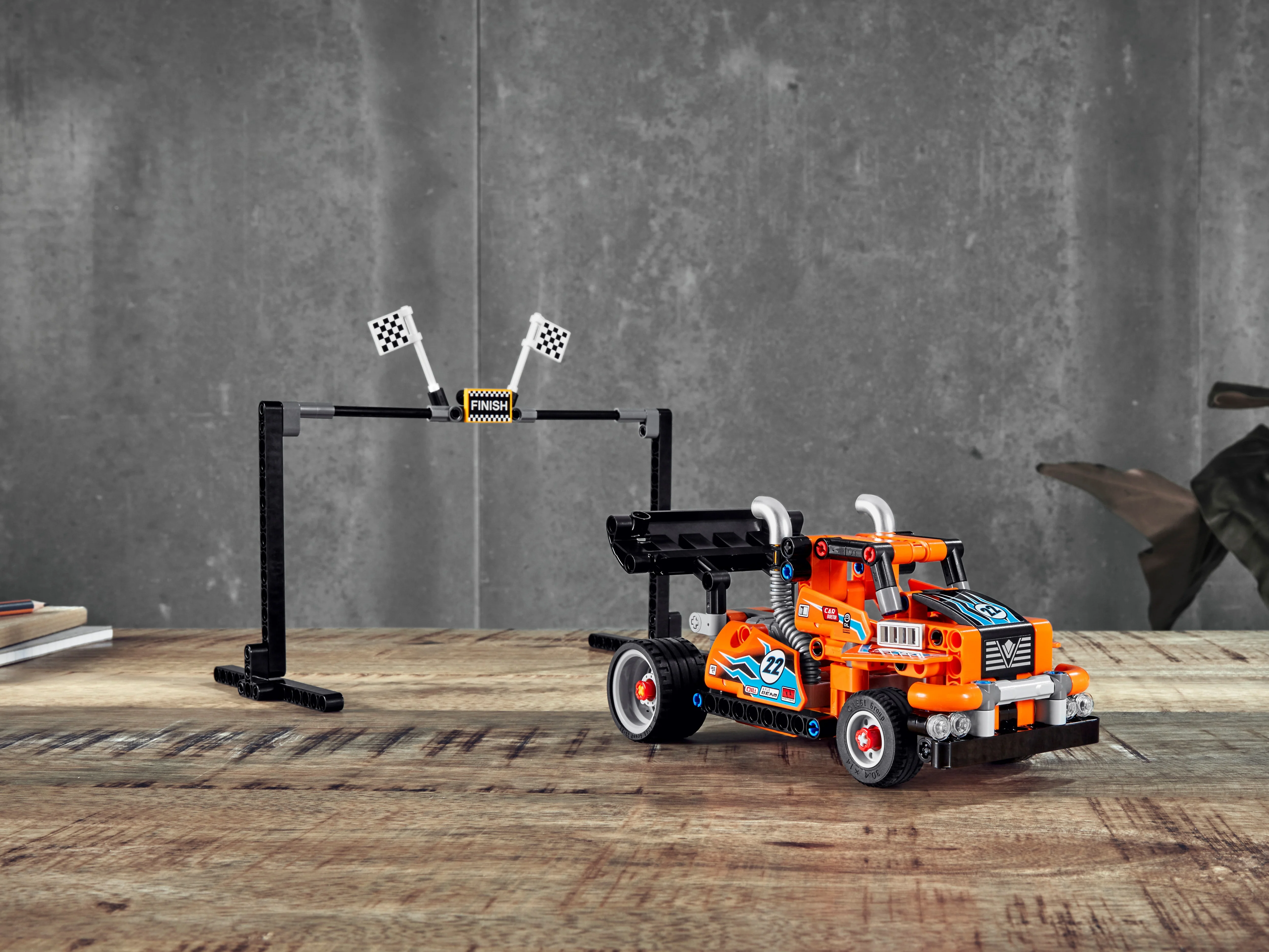Race Truck - Image 9