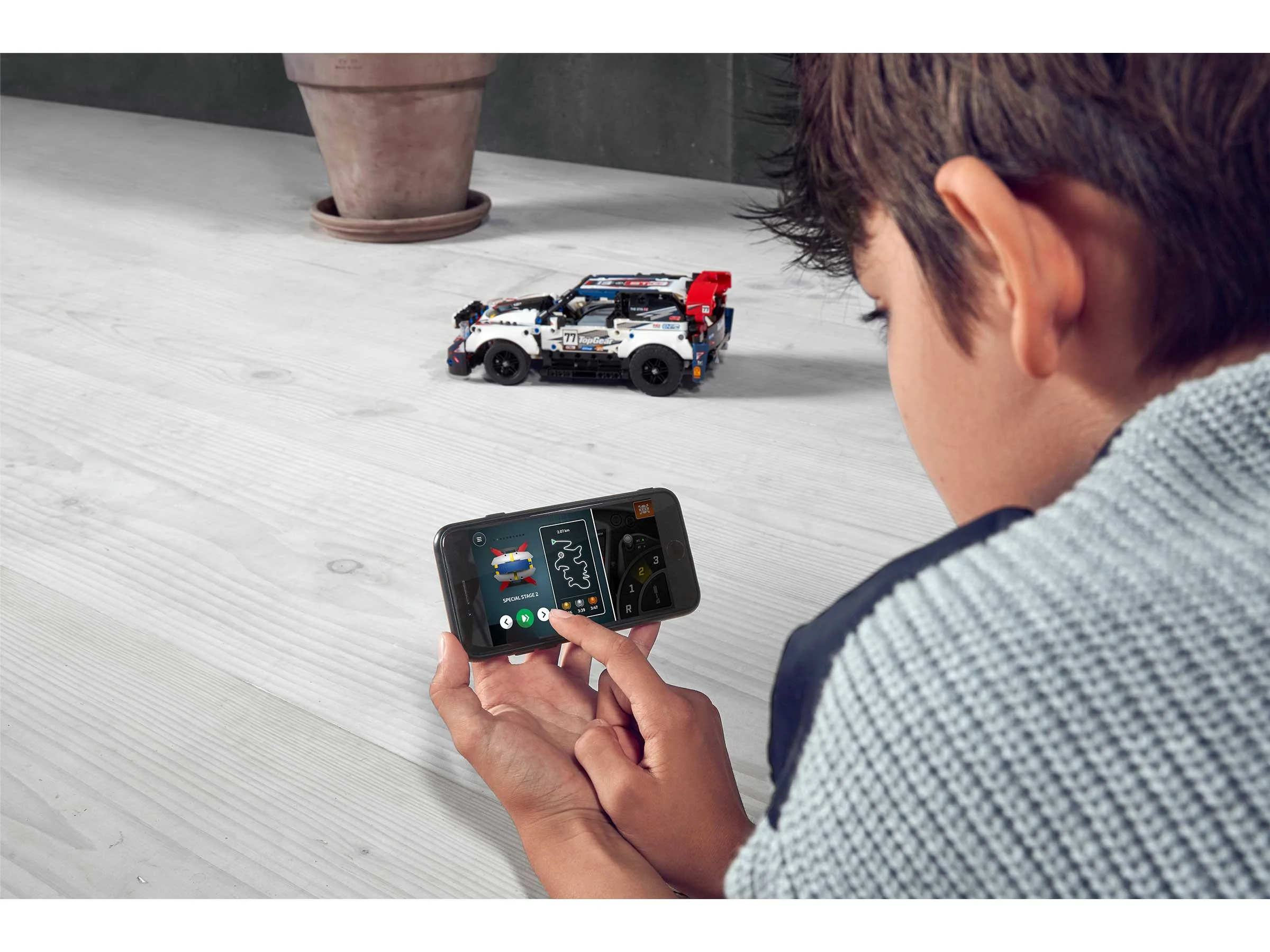 App-Controlled Top Gear Rally Car - Image 9