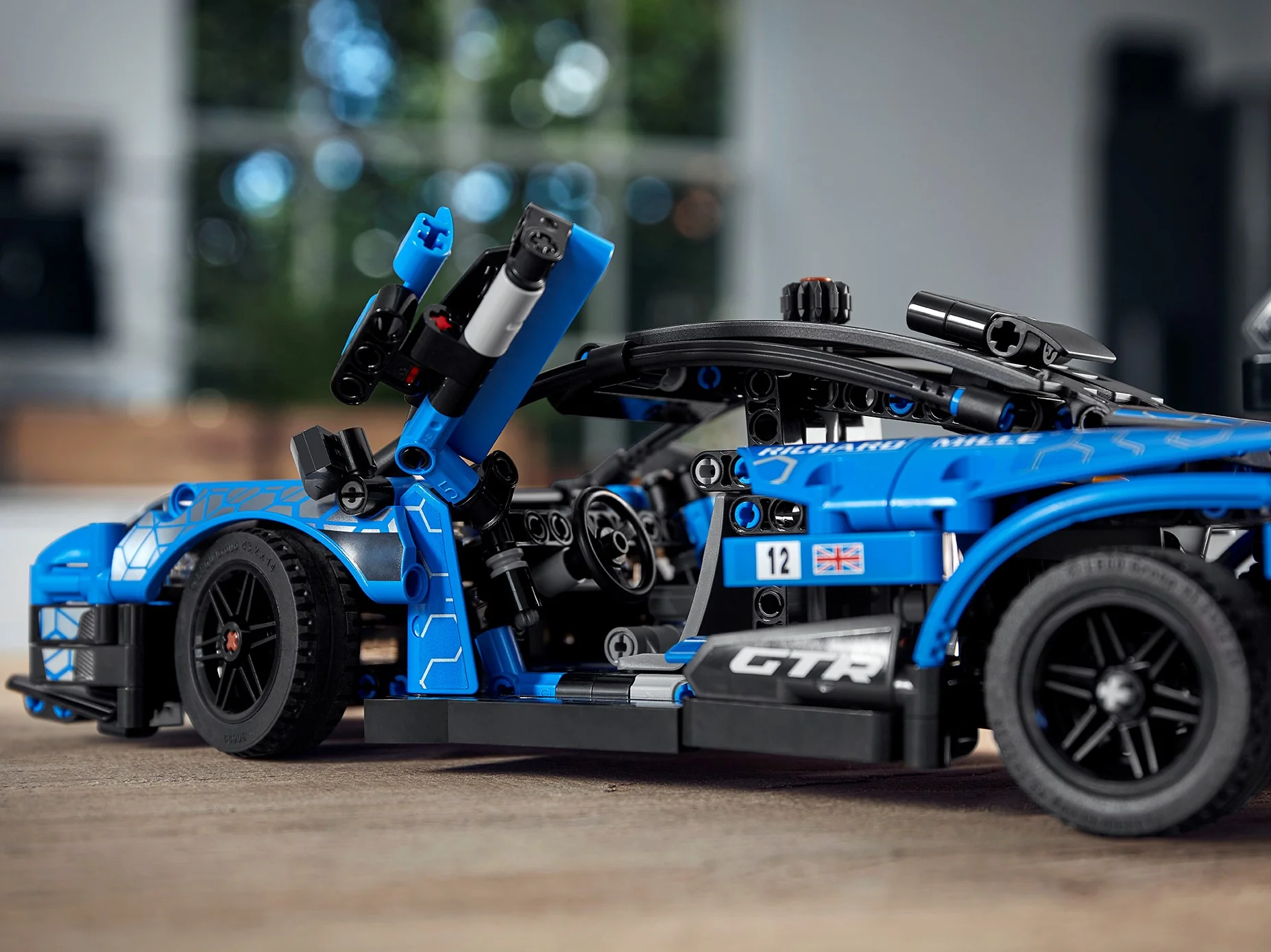 McLaren Senna GTR - Image 14