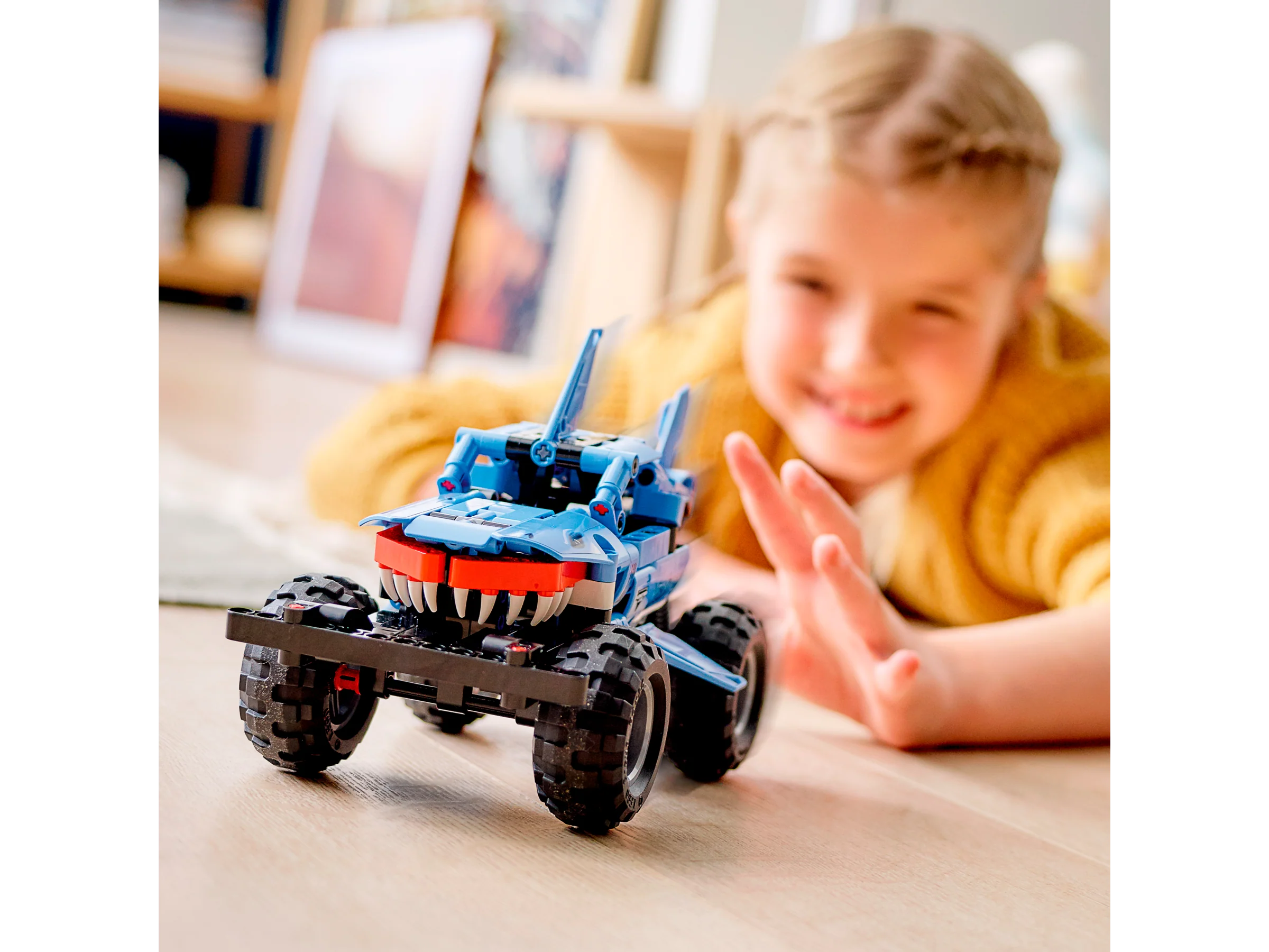 Monster Jam Megalodon - Image 8