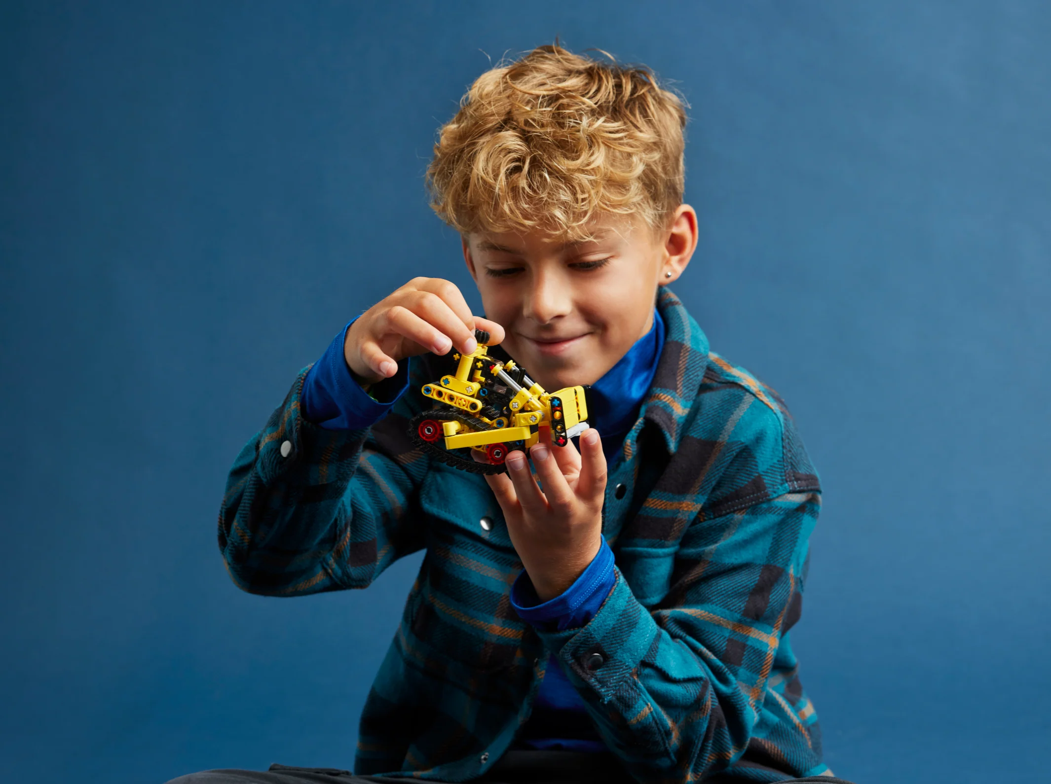 Heavy-Duty Bulldozer - Image 6