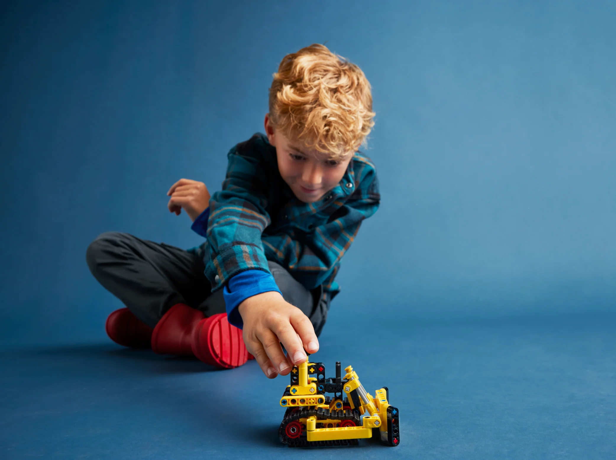 Heavy-Duty Bulldozer - Image 7