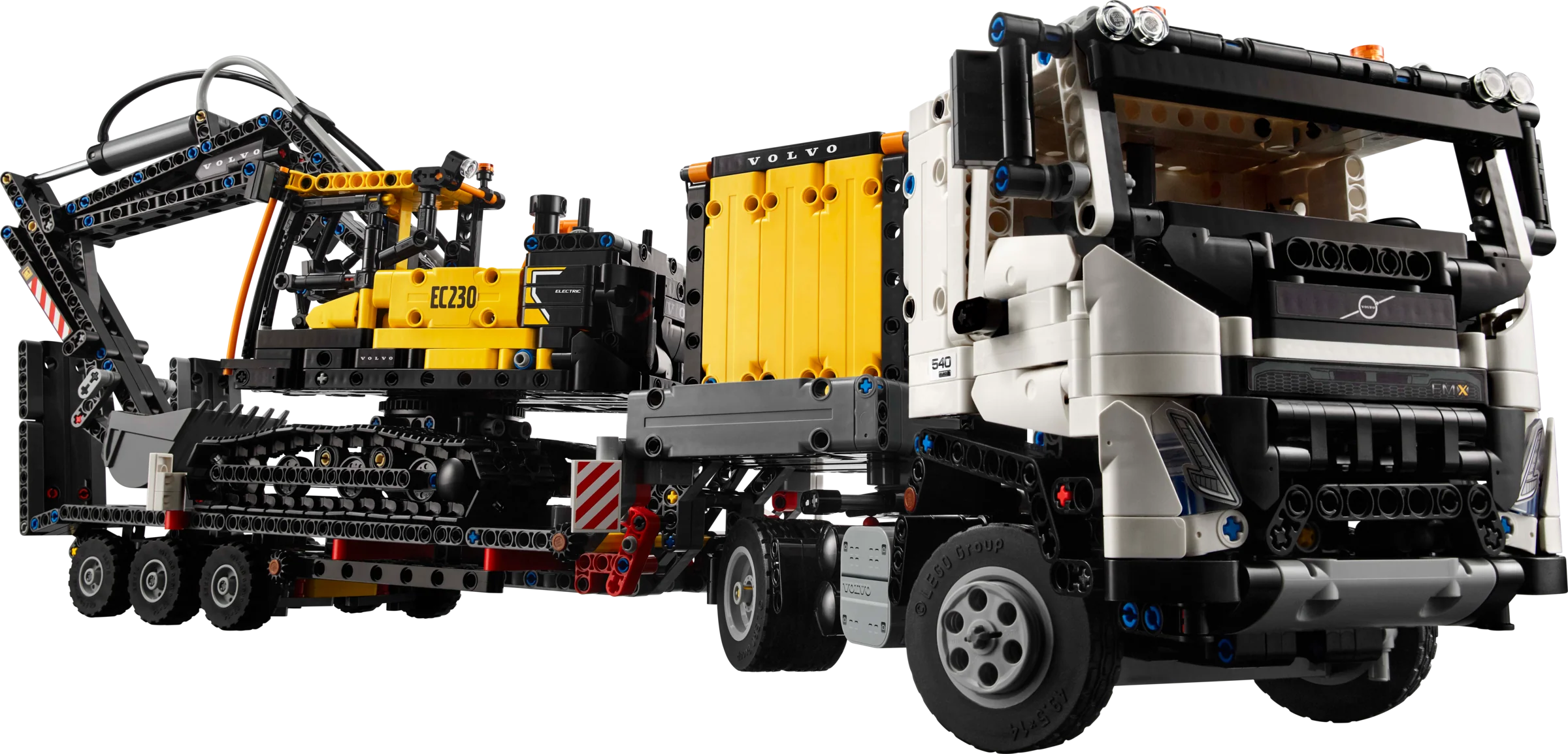 Volvo FMX Truck & EC230 Electric Excavator