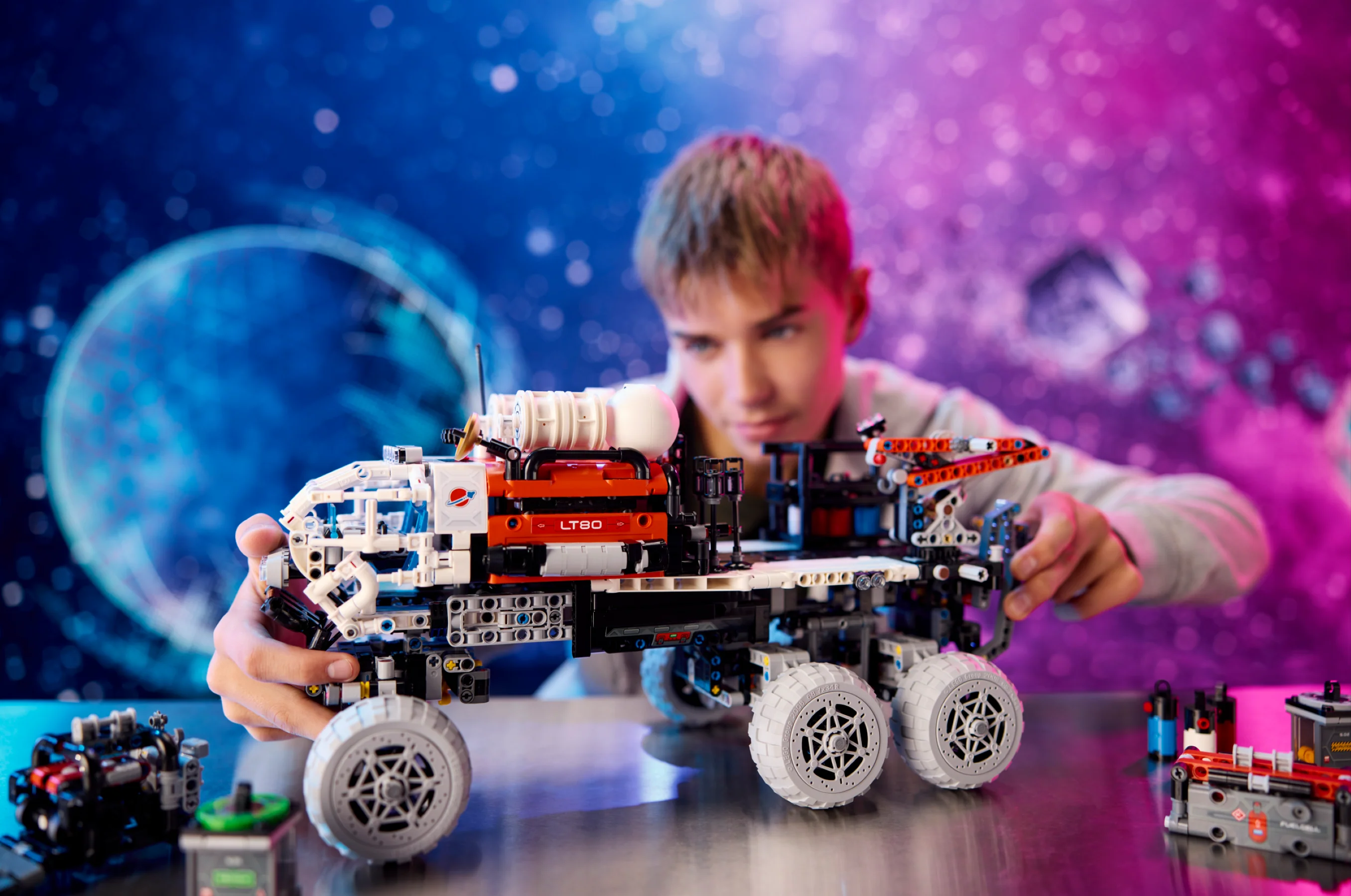 Mars Crew Exploration Rover - Image 10