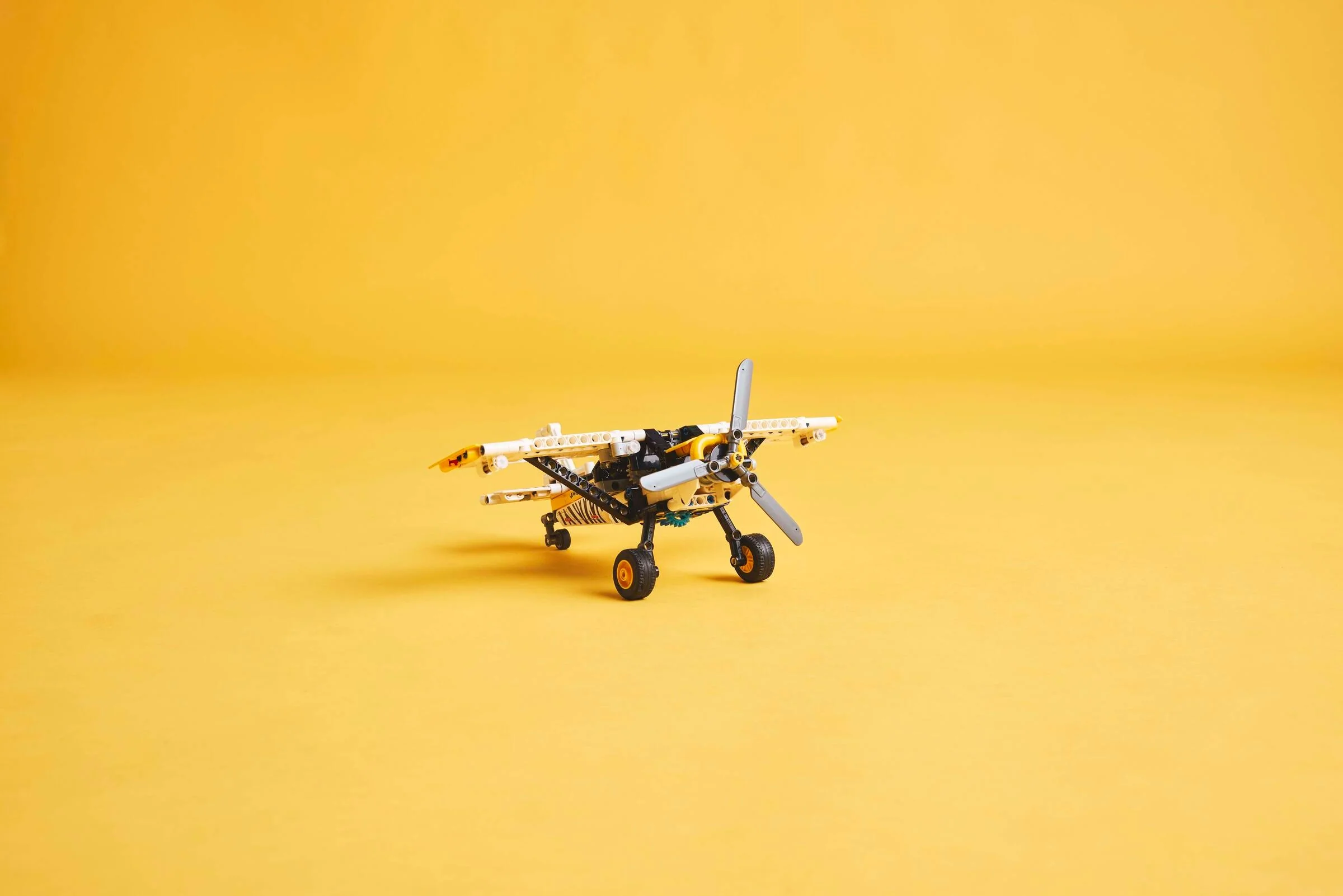 Bush Plane - Image 8