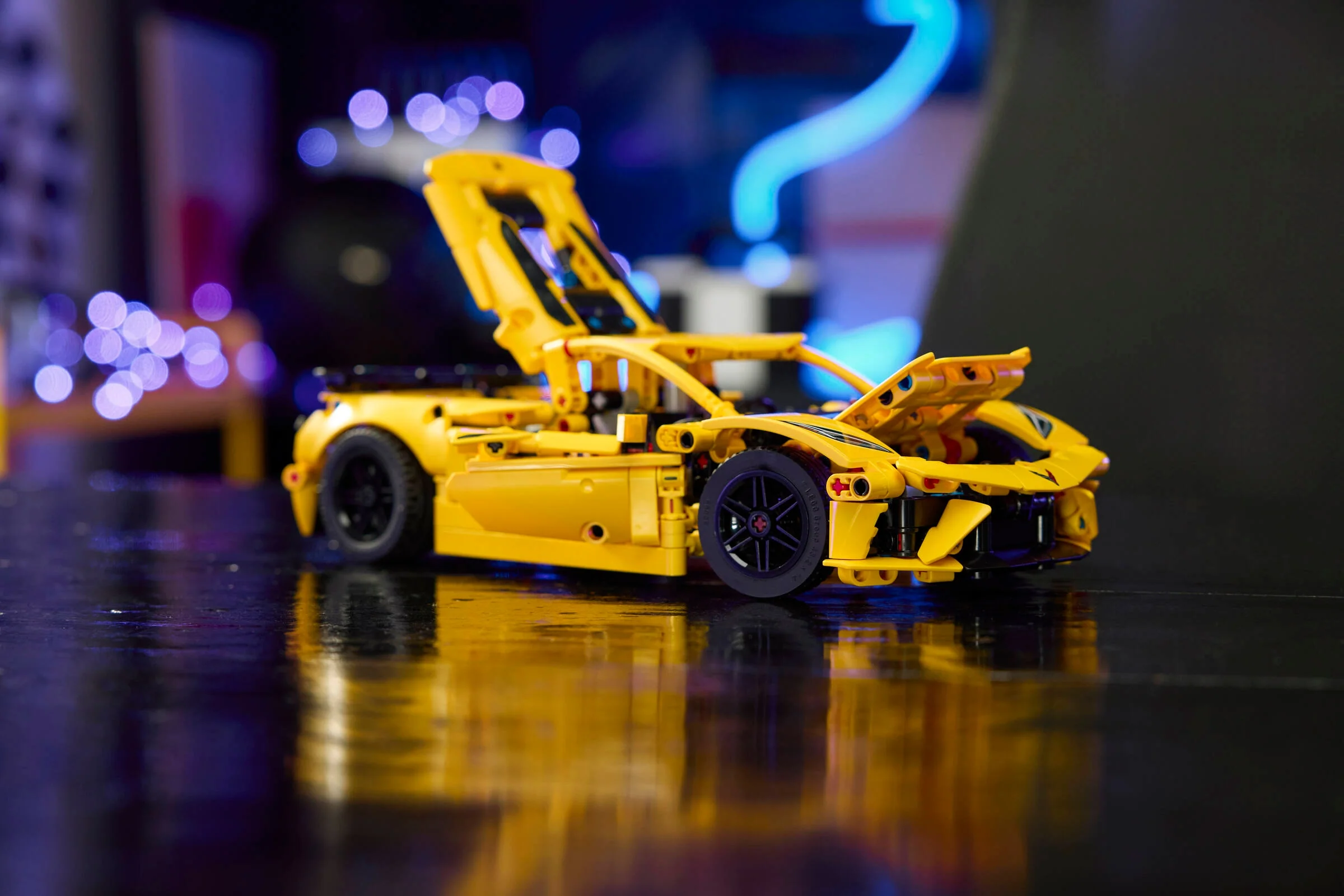 Chevrolet Corvette Stingray - Image 10