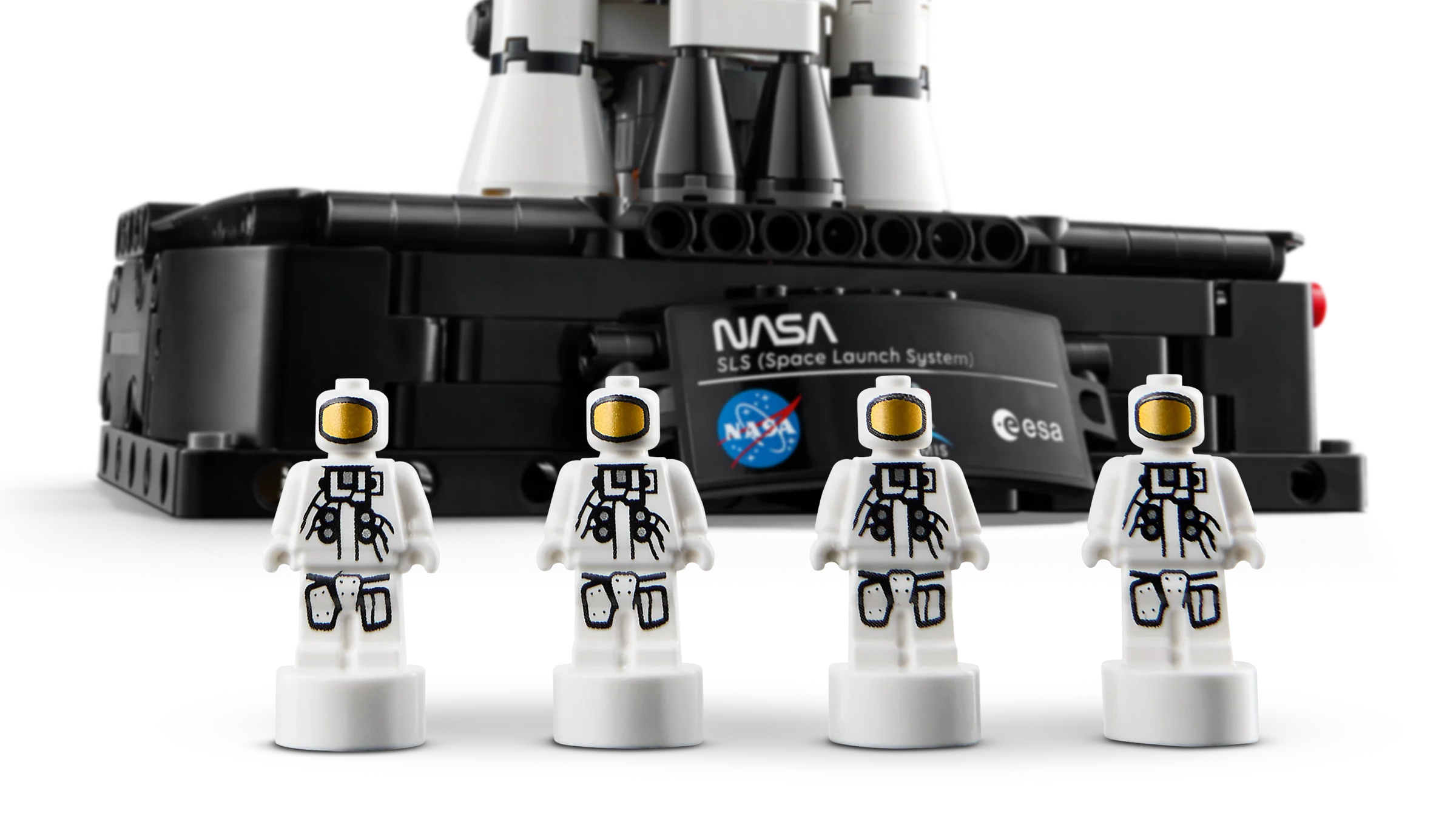 NASA Artemis Space Launch System Rocket - Image 7