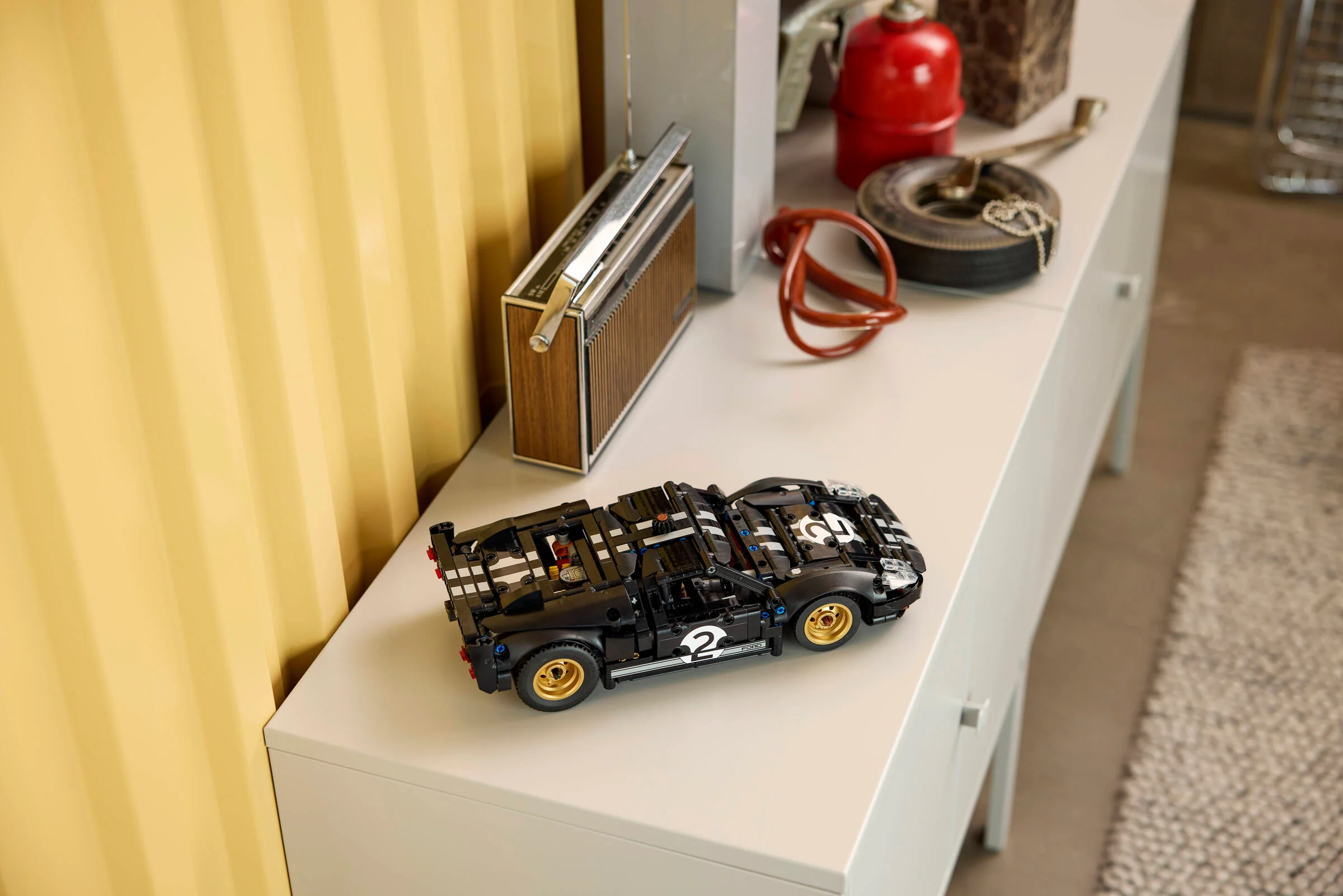 1966 Ford GT40 MKII Race Car - Image 14