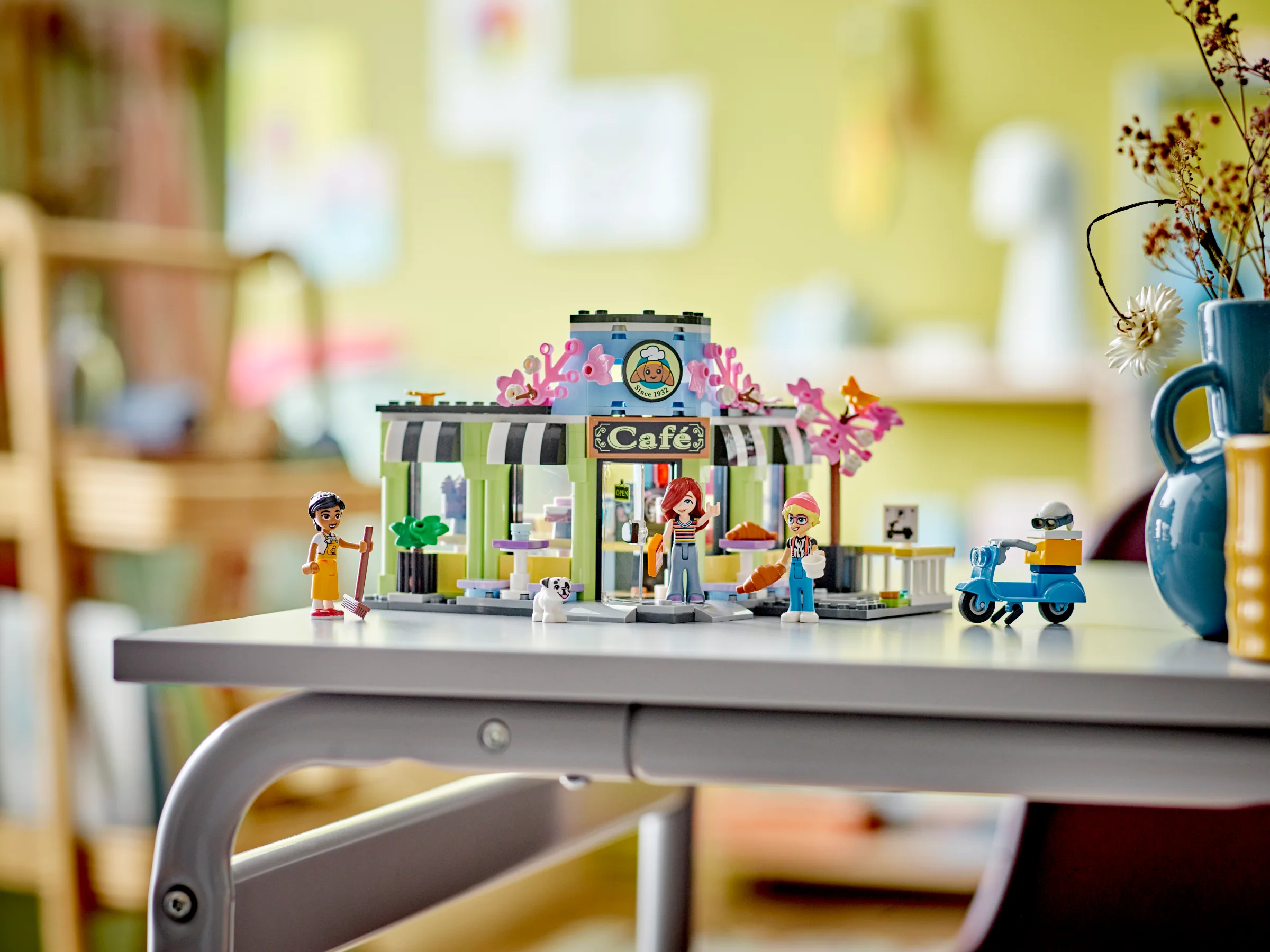 Heartlake City Café - Image 11