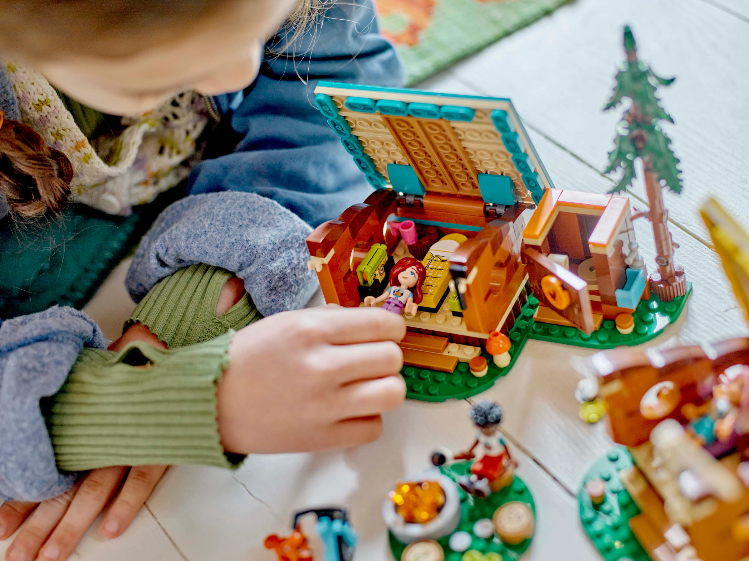Adventure Camp Cozy Cabins - Image 9