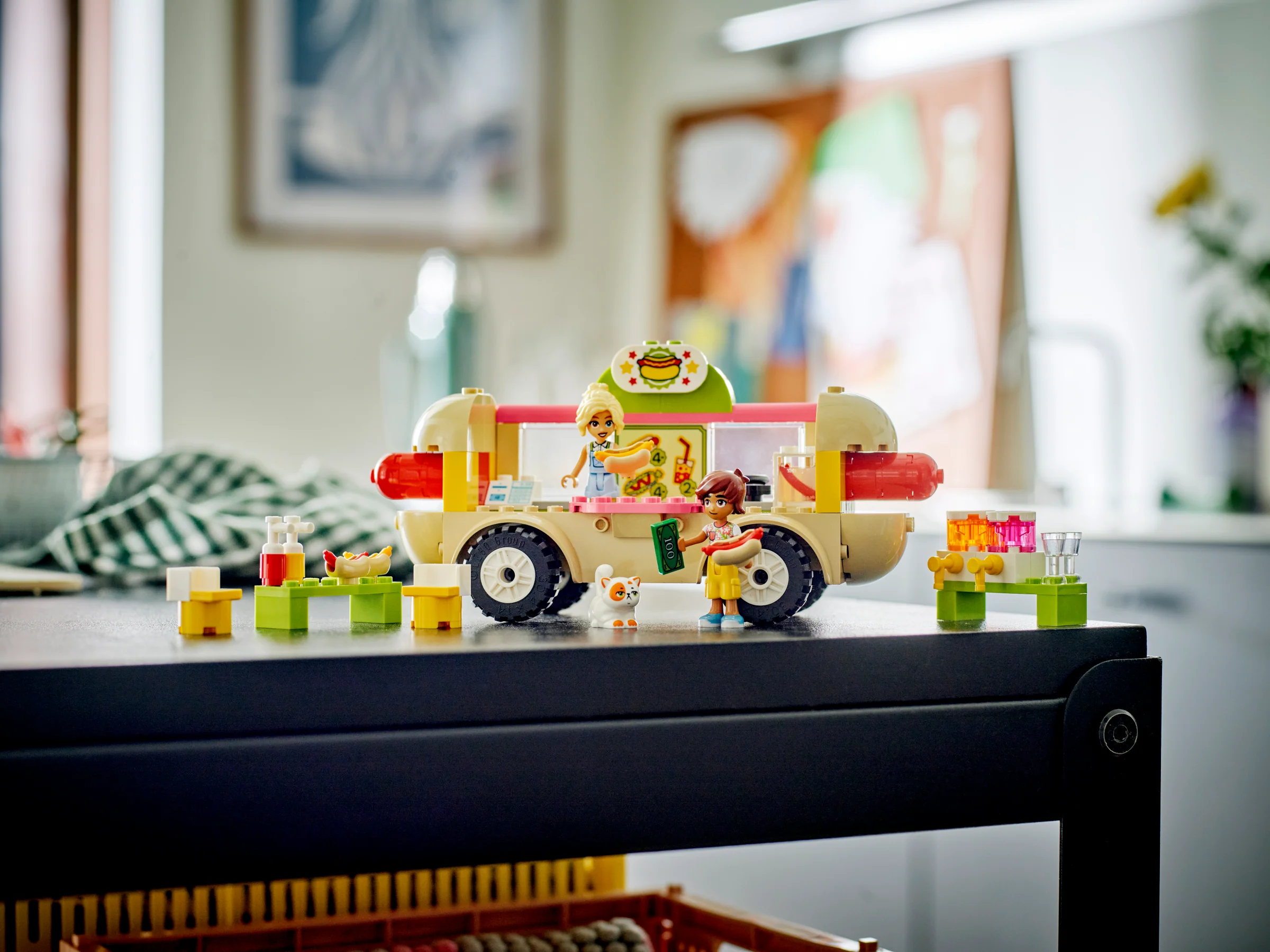 Hot Dog Food Truck - Image 6