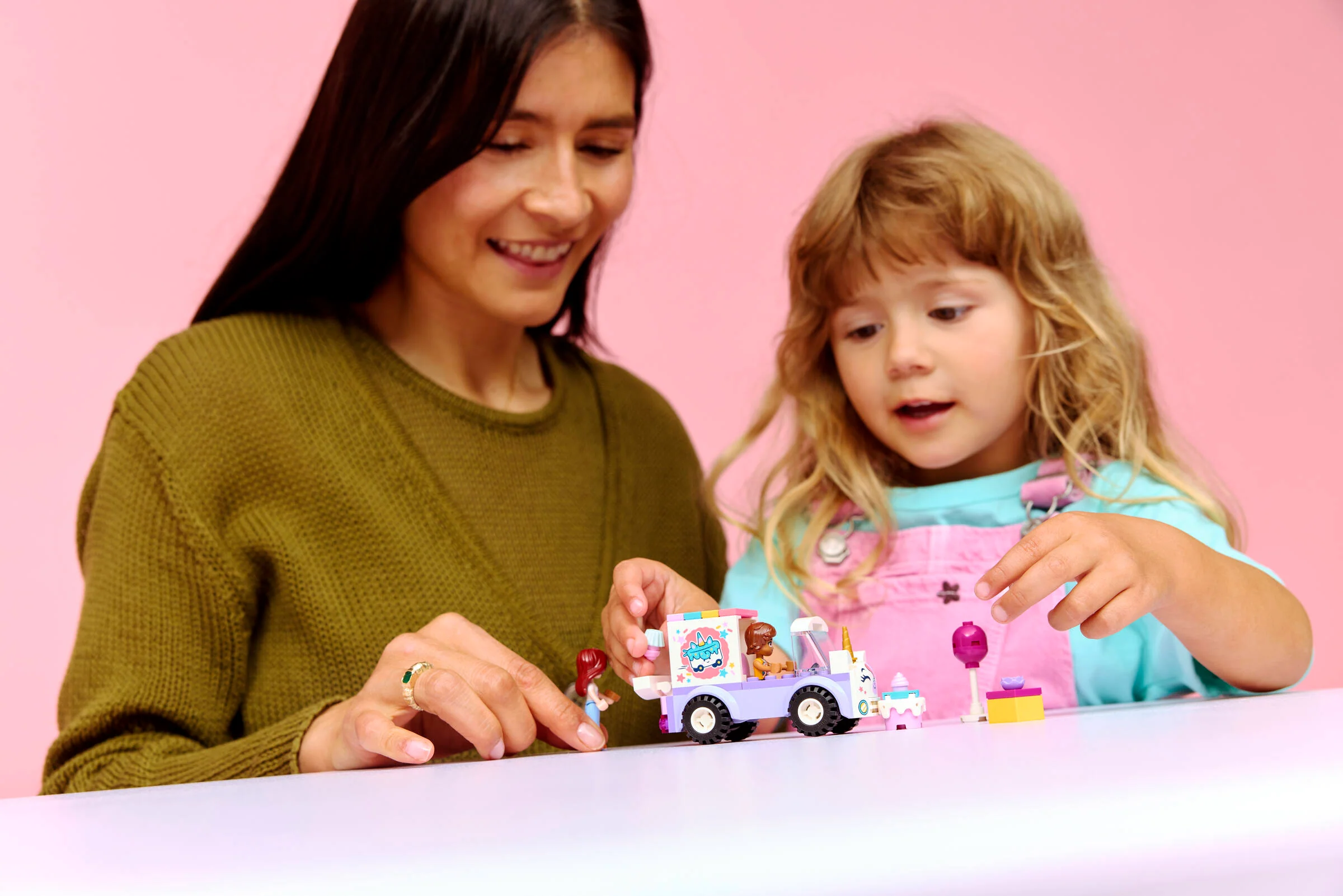 Unicorn Cake Delivery Car - Image 6