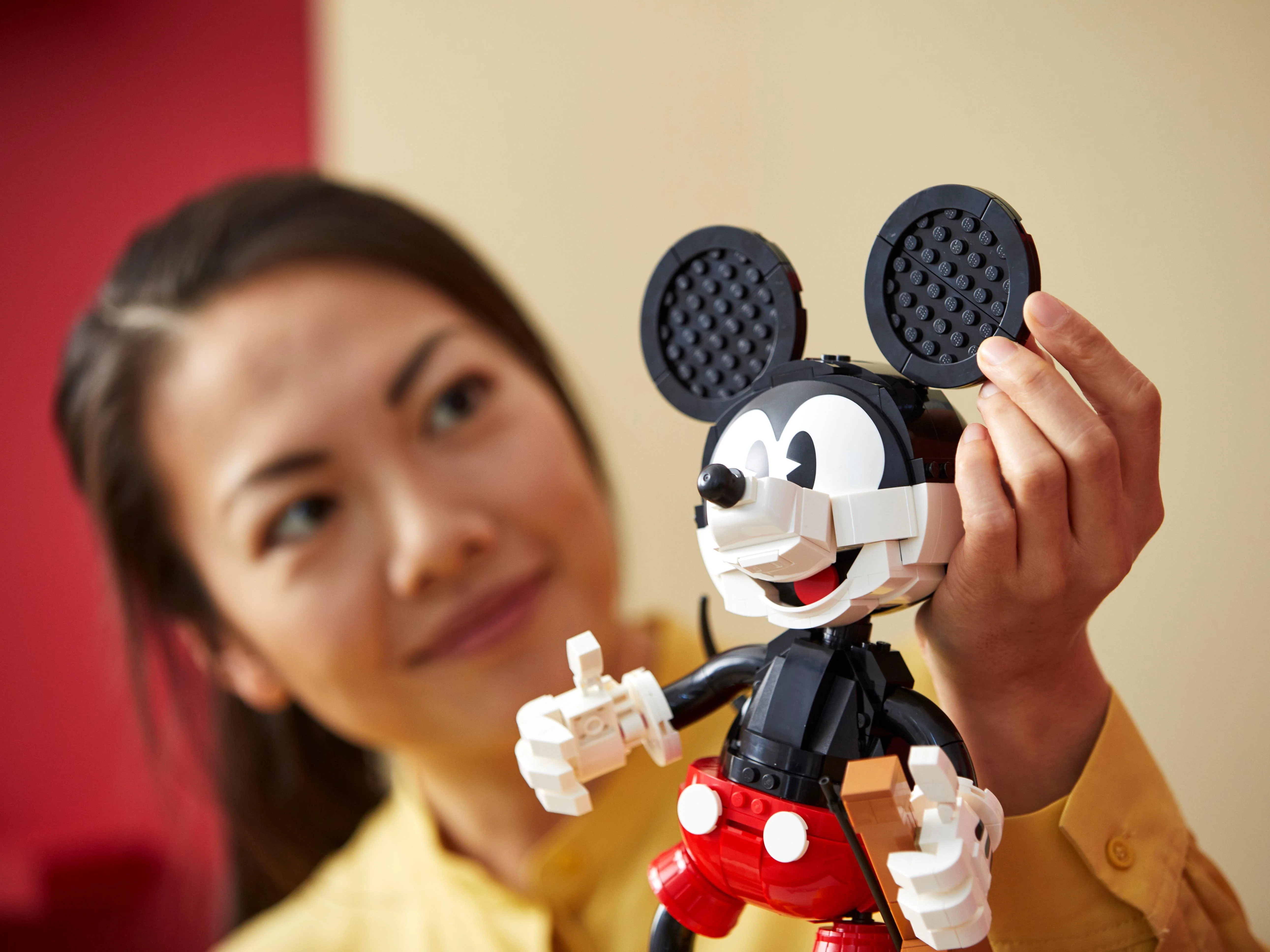 Mickey Mouse and Minnie Mouse - Image 17