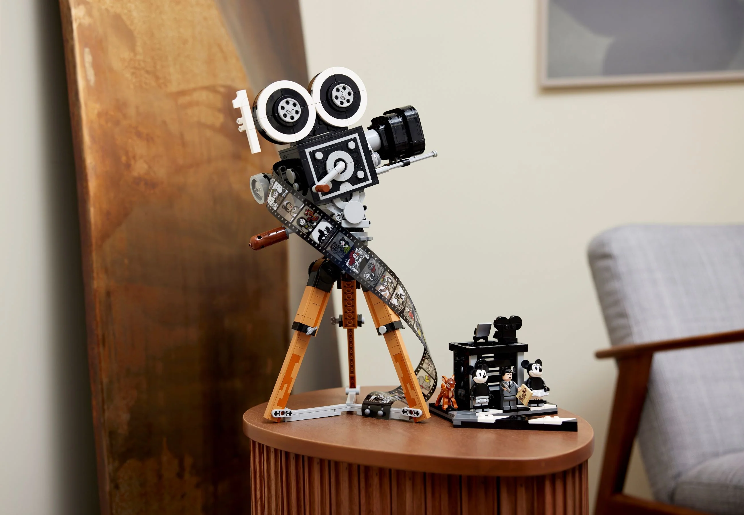 Walt Disney Tribute Camera - Image 13