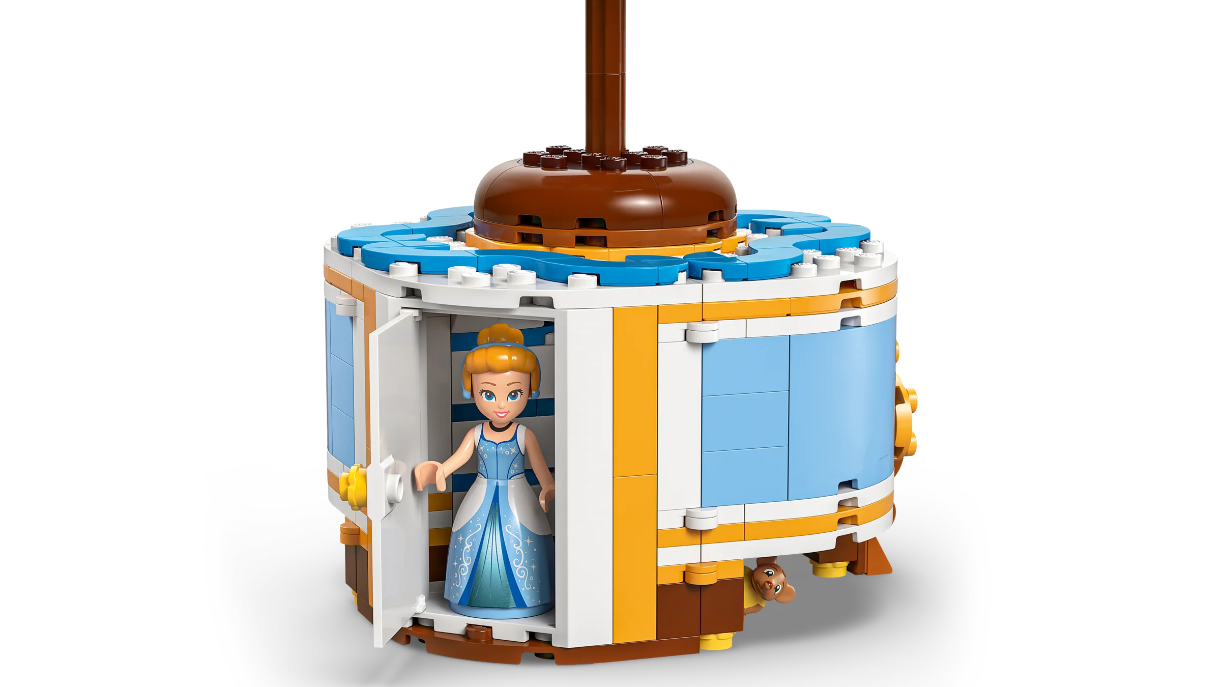 Cinderella's Dress - Image 4