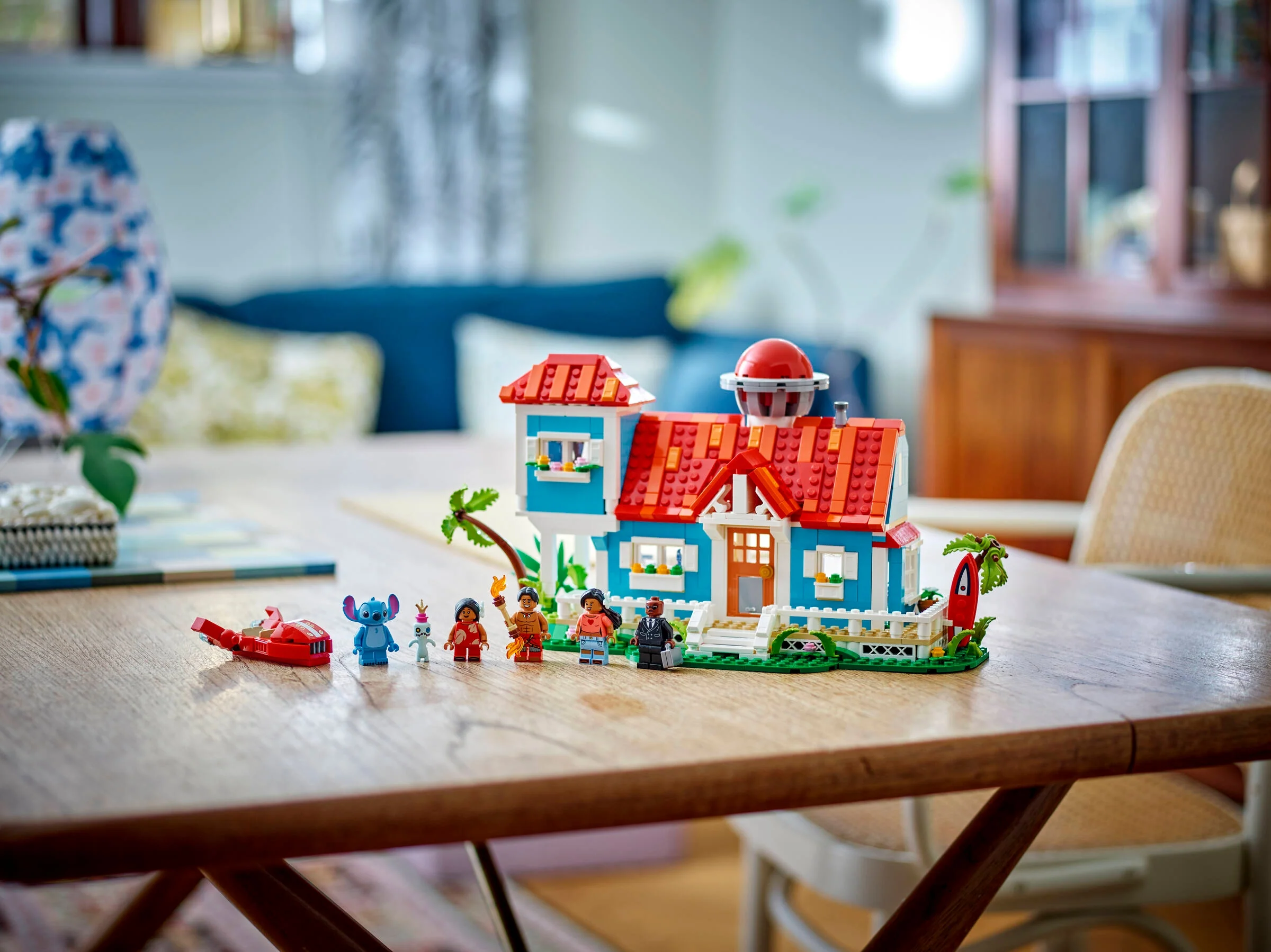 Lilo and Stitch Beach House - Image 8