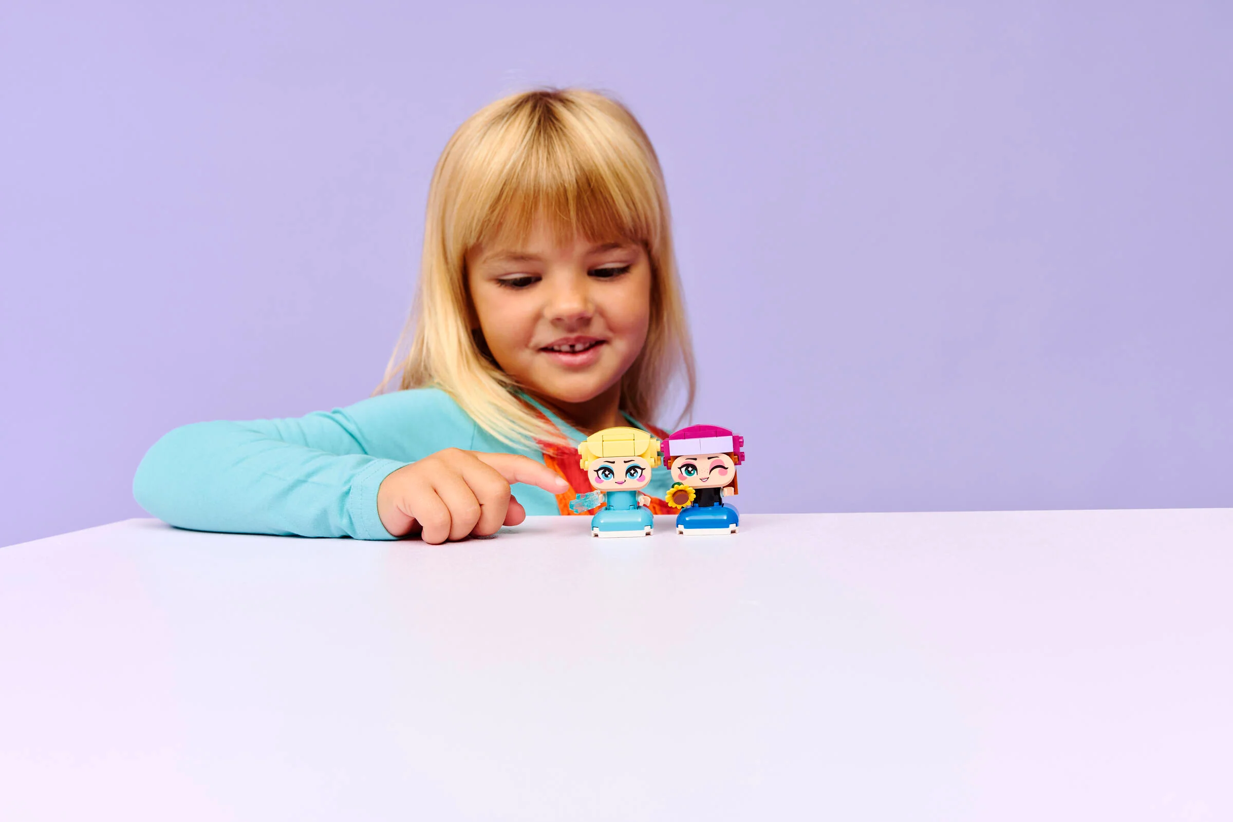 Mini Anna & Elsa - Image 5