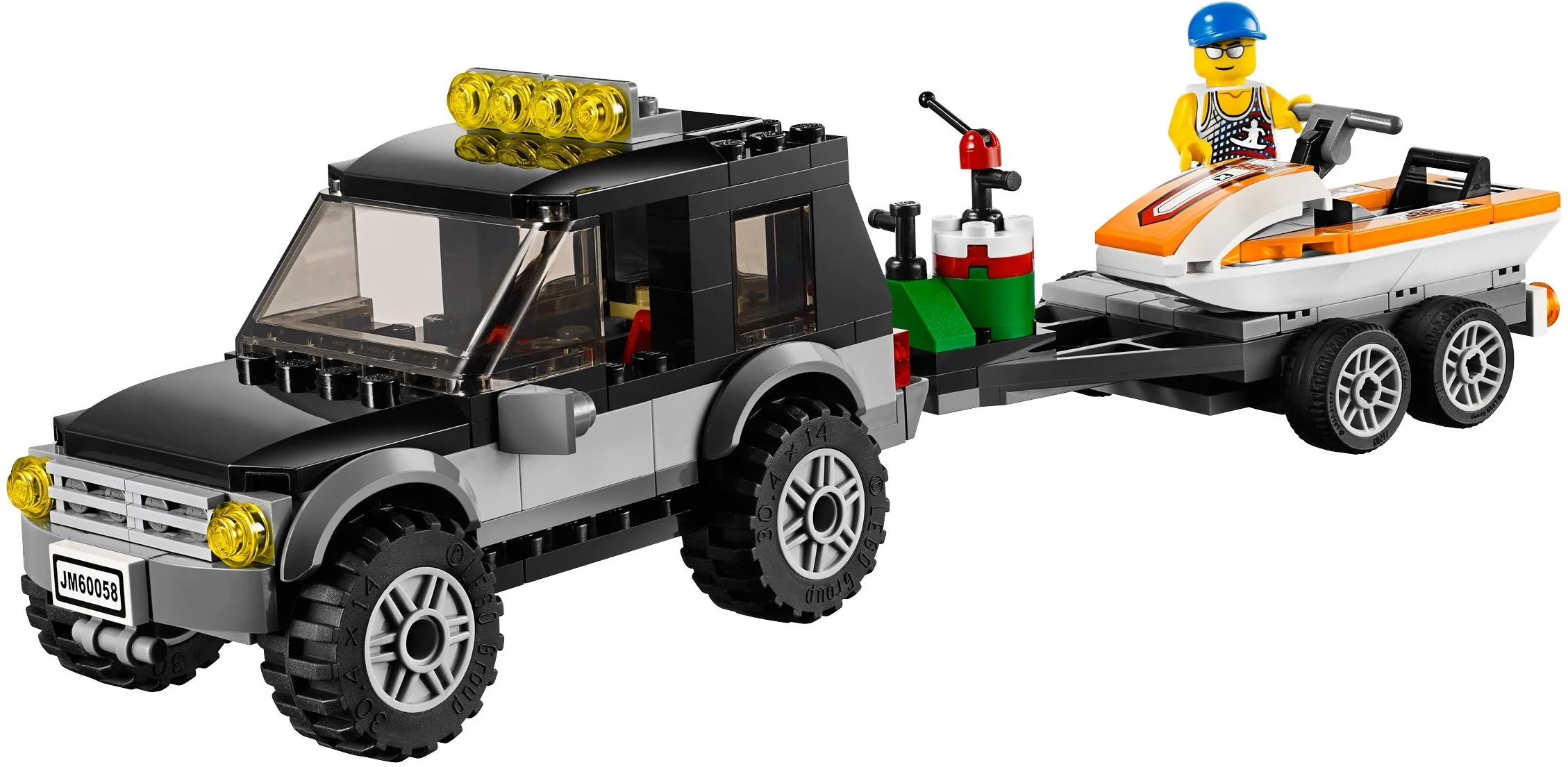 SUV with Watercraft - Image 3