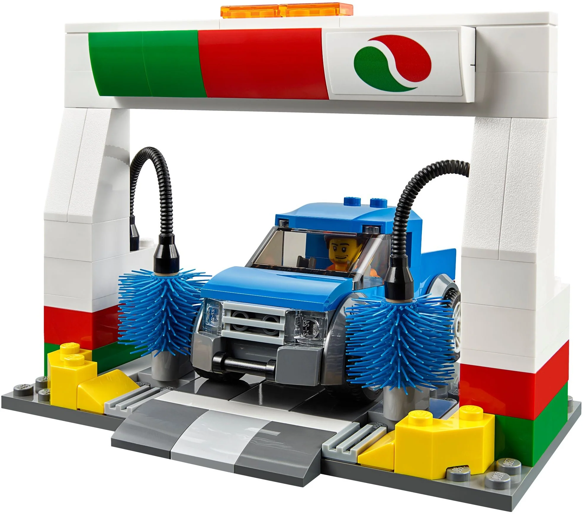 Service Station - Image 12