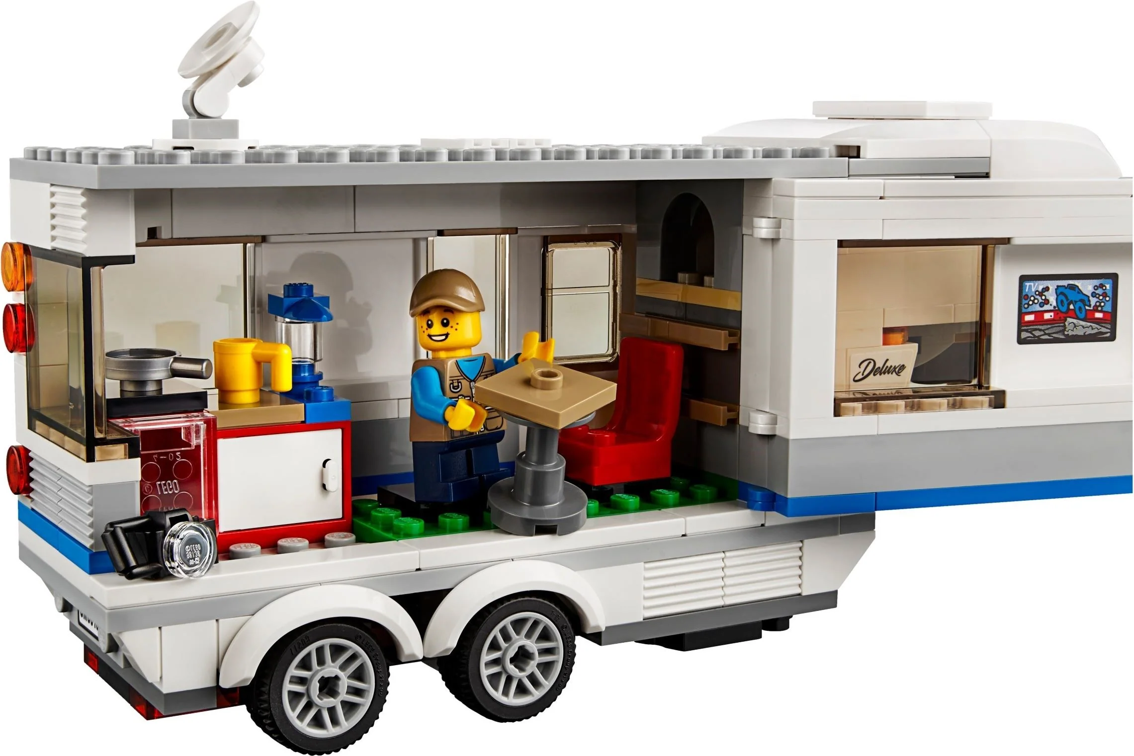 Pickup & Caravan - Image 10