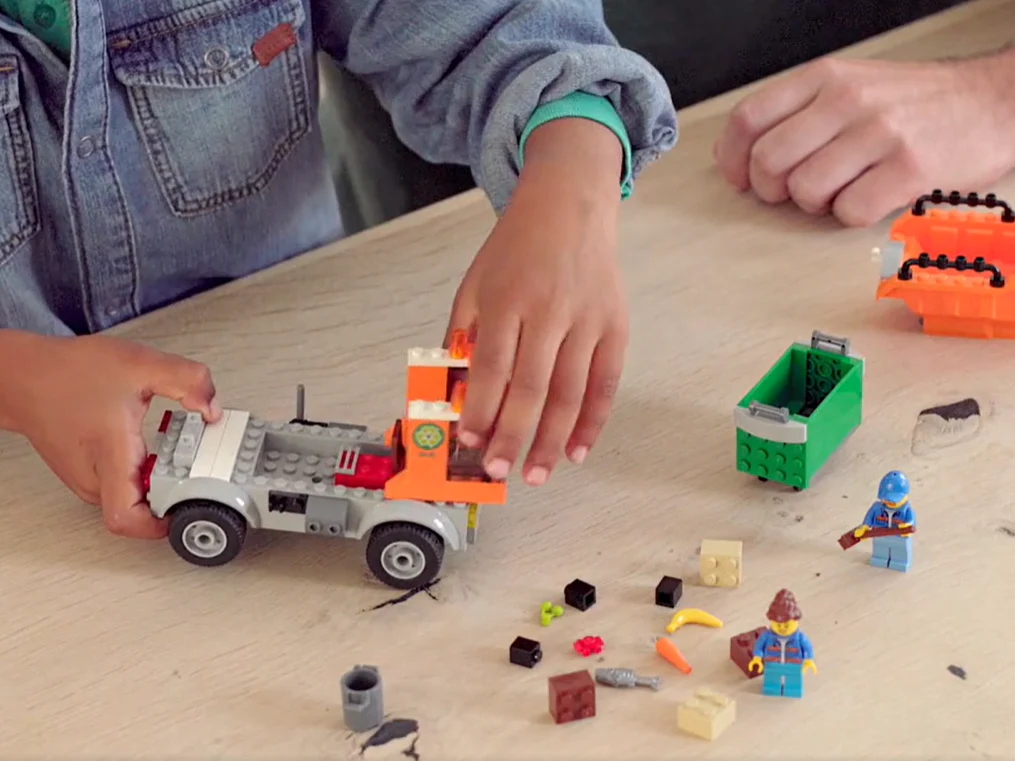 Garbage Truck - Image 11