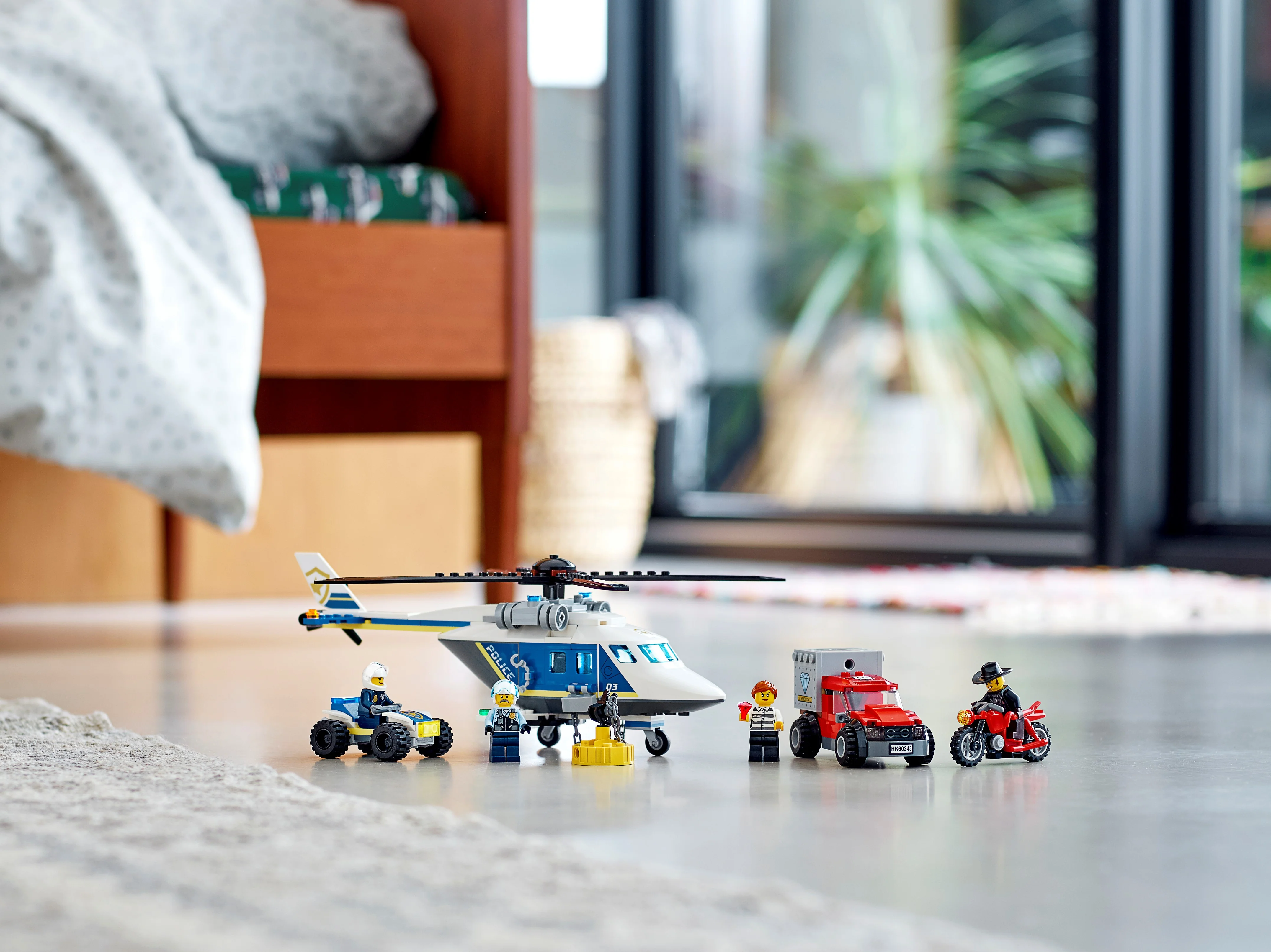 Police Helicopter Chase - Image 9