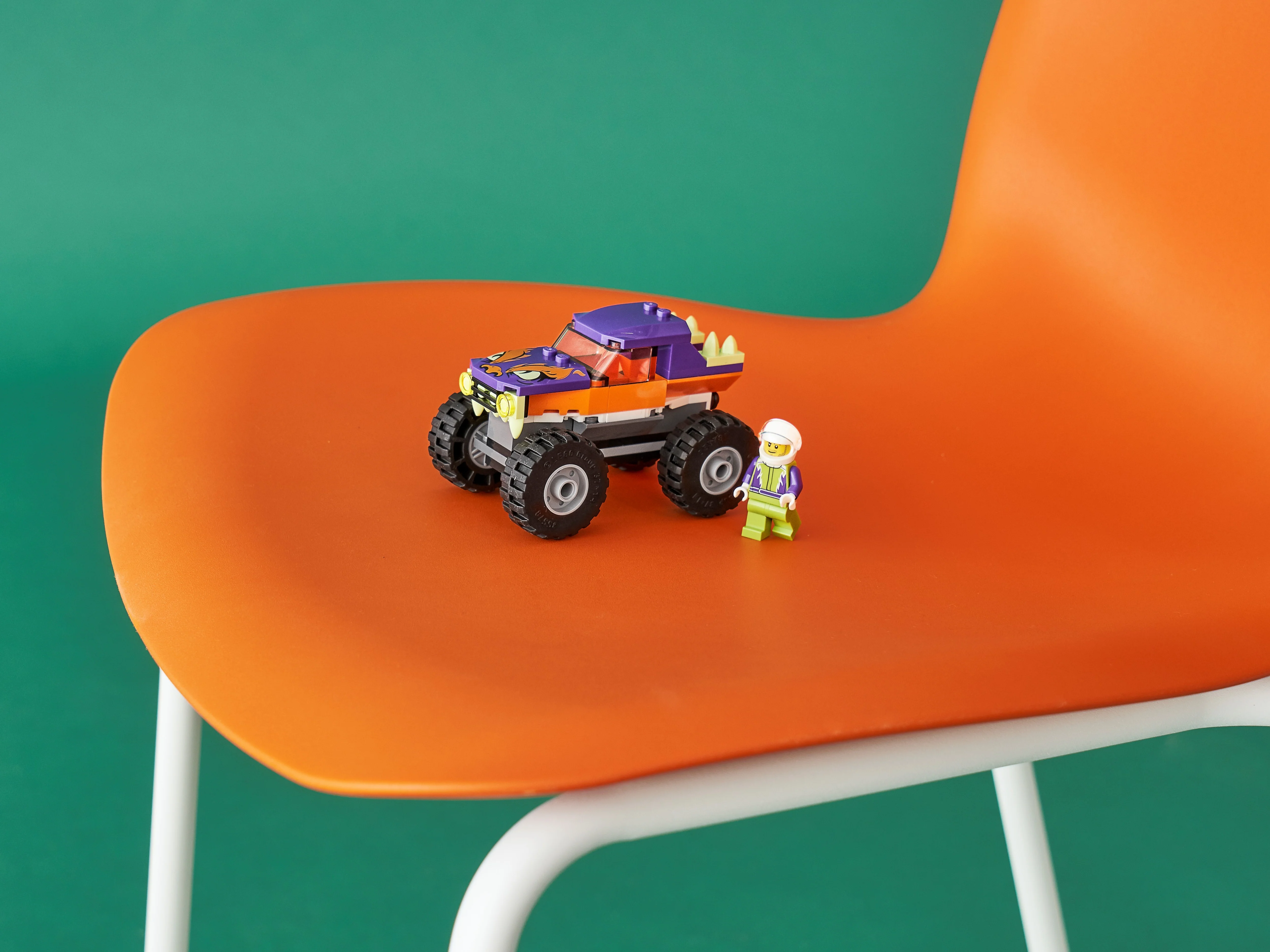 Monster Truck - Image 8