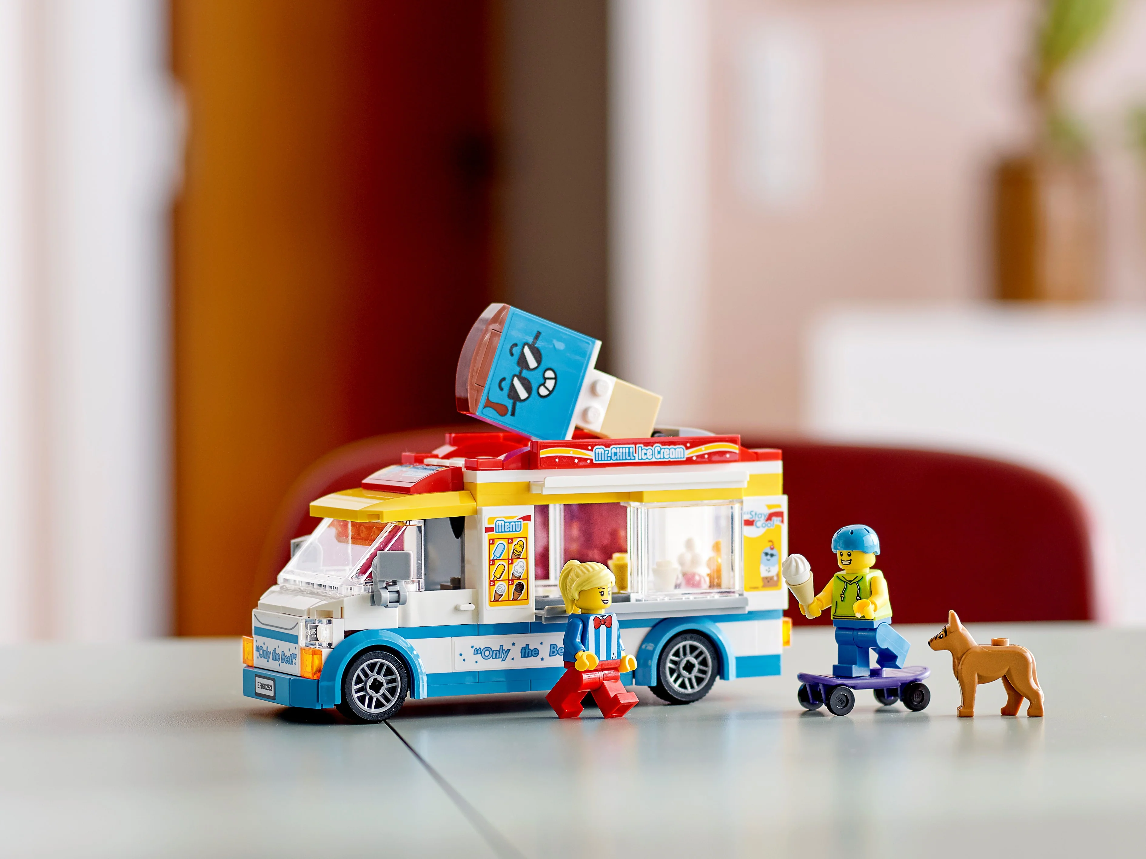 Ice-Cream Truck - Image 8