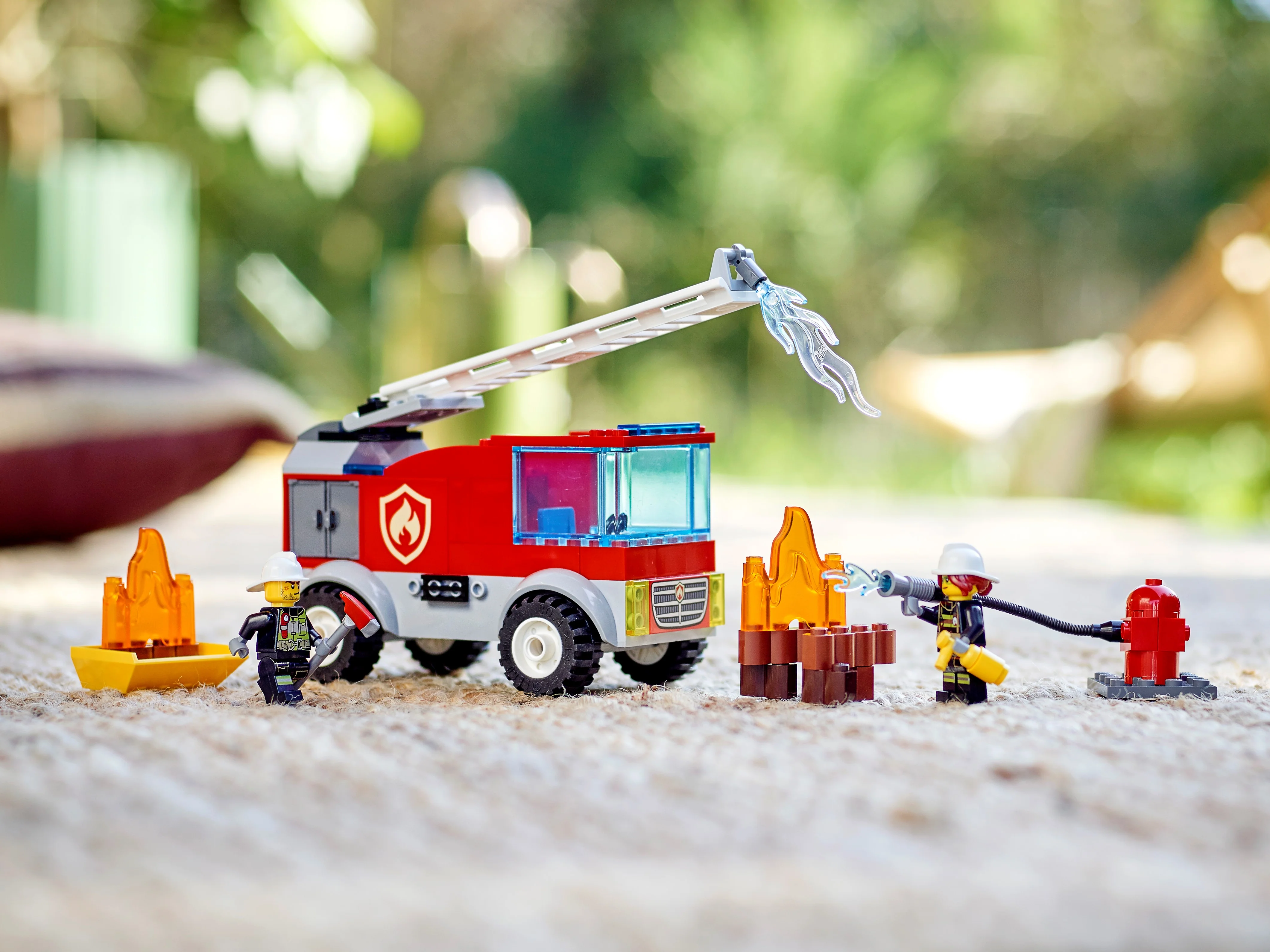 Fire Ladder Truck - Image 11